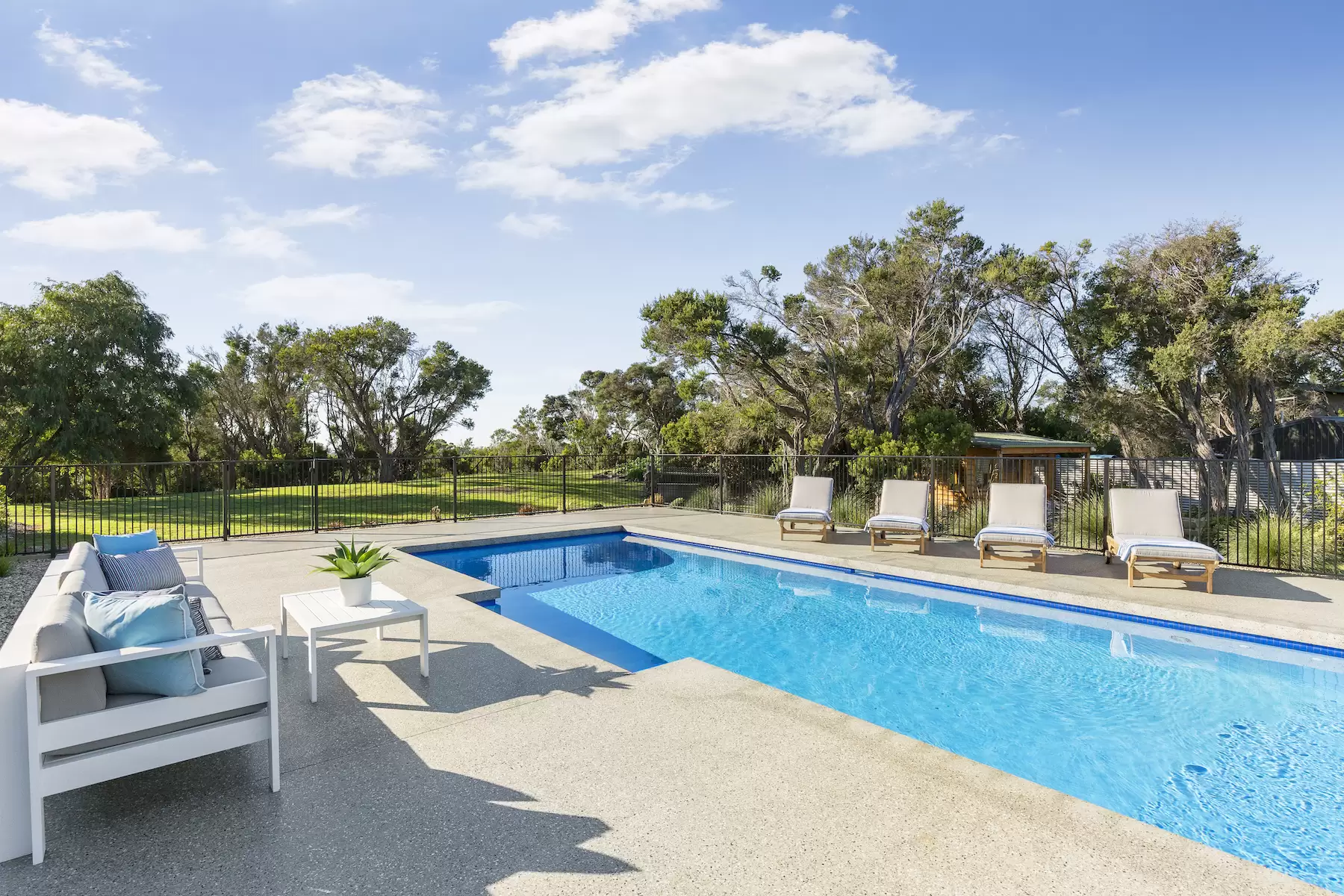 20 Rio Vista Court, Rye Sold by Melbourne Sotheby's International Realty - image 2