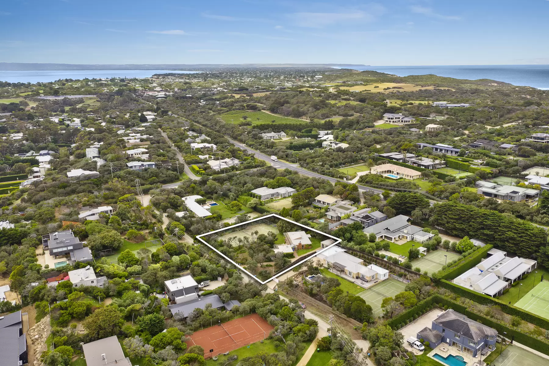 9 Elizabeth Road, Portsea Sold by Melbourne Sotheby's International Realty - image 12