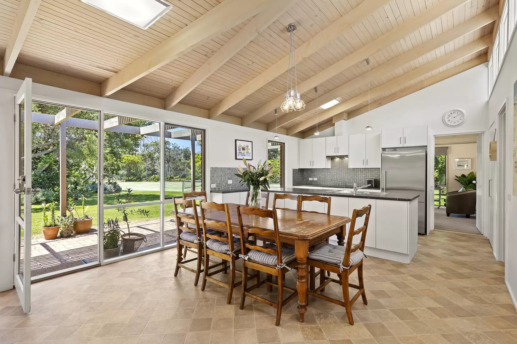 9 Elizabeth Road, Portsea Sold by Melbourne Sotheby's International Realty - image 3