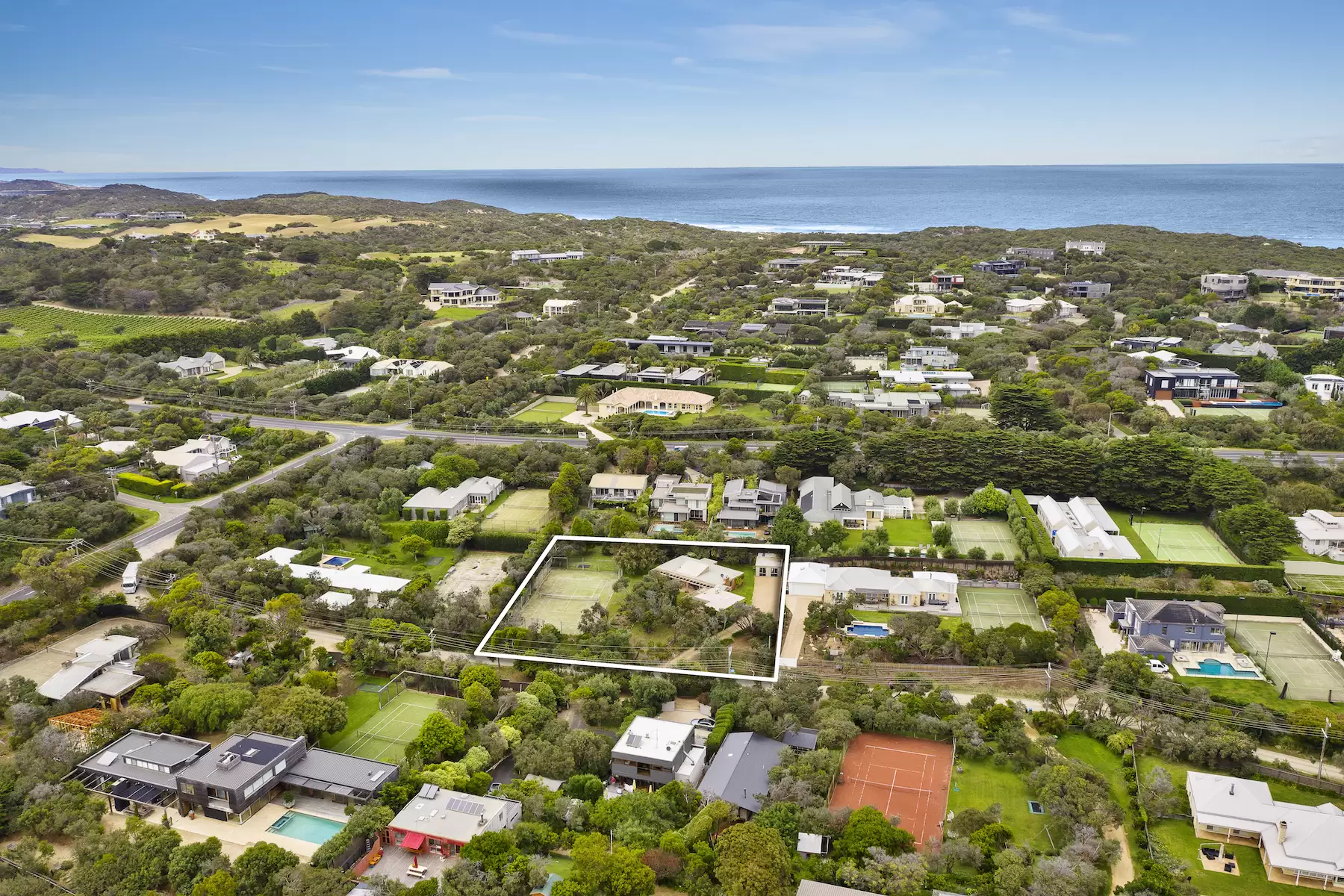 9 Elizabeth Road, Portsea Sold by Melbourne Sotheby's International Realty - image 11