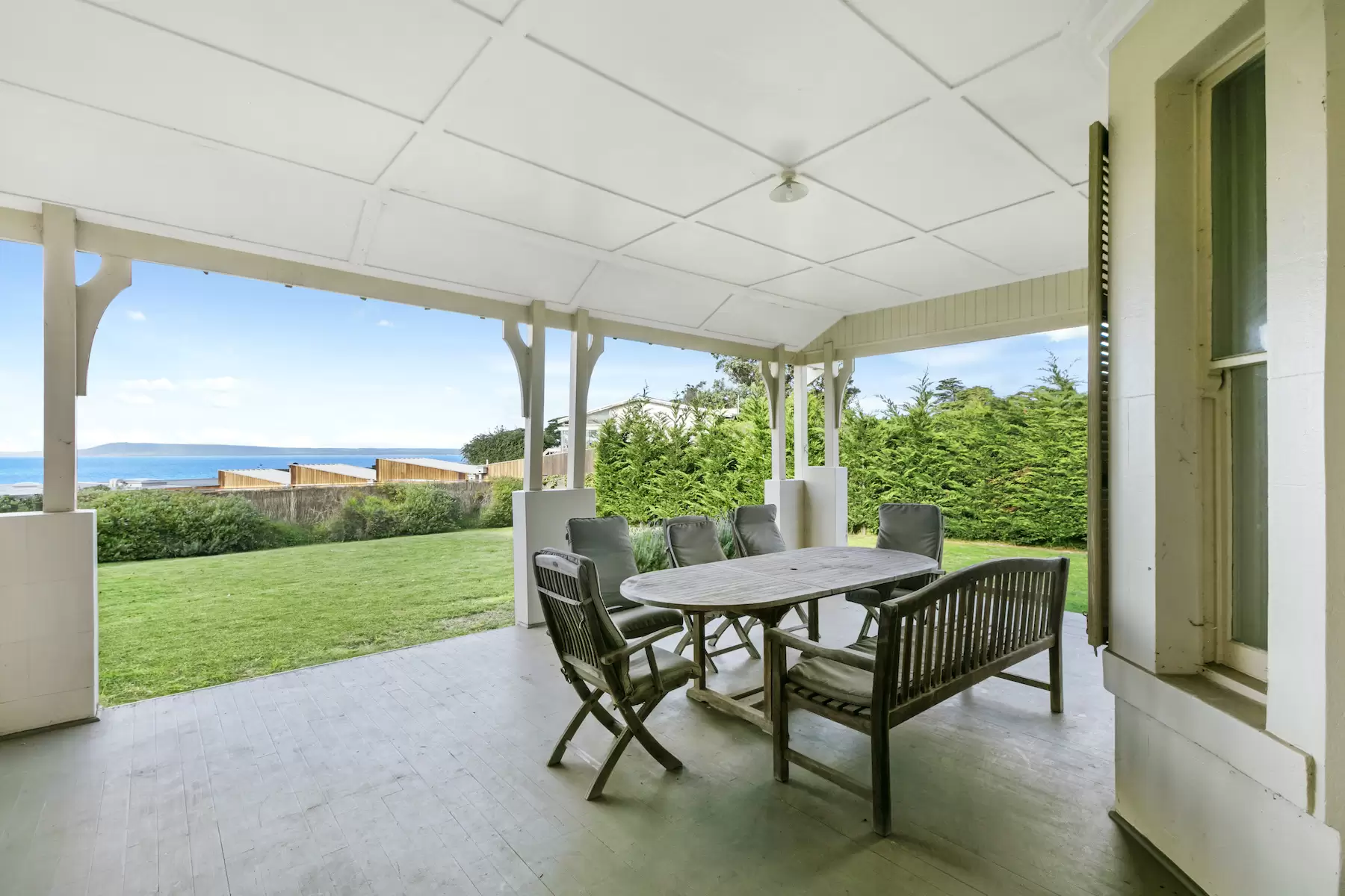 6  Leonard Court, Sorrento Sold by Melbourne Sotheby's International Realty - image 9