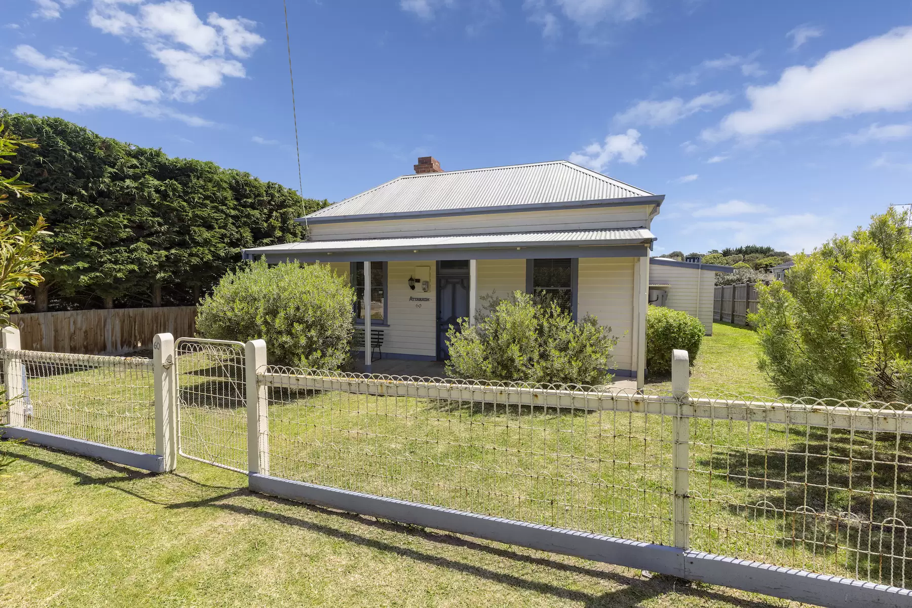 60 St Pauls Road, Sorrento Sold by Melbourne Sotheby's International Realty - image 1