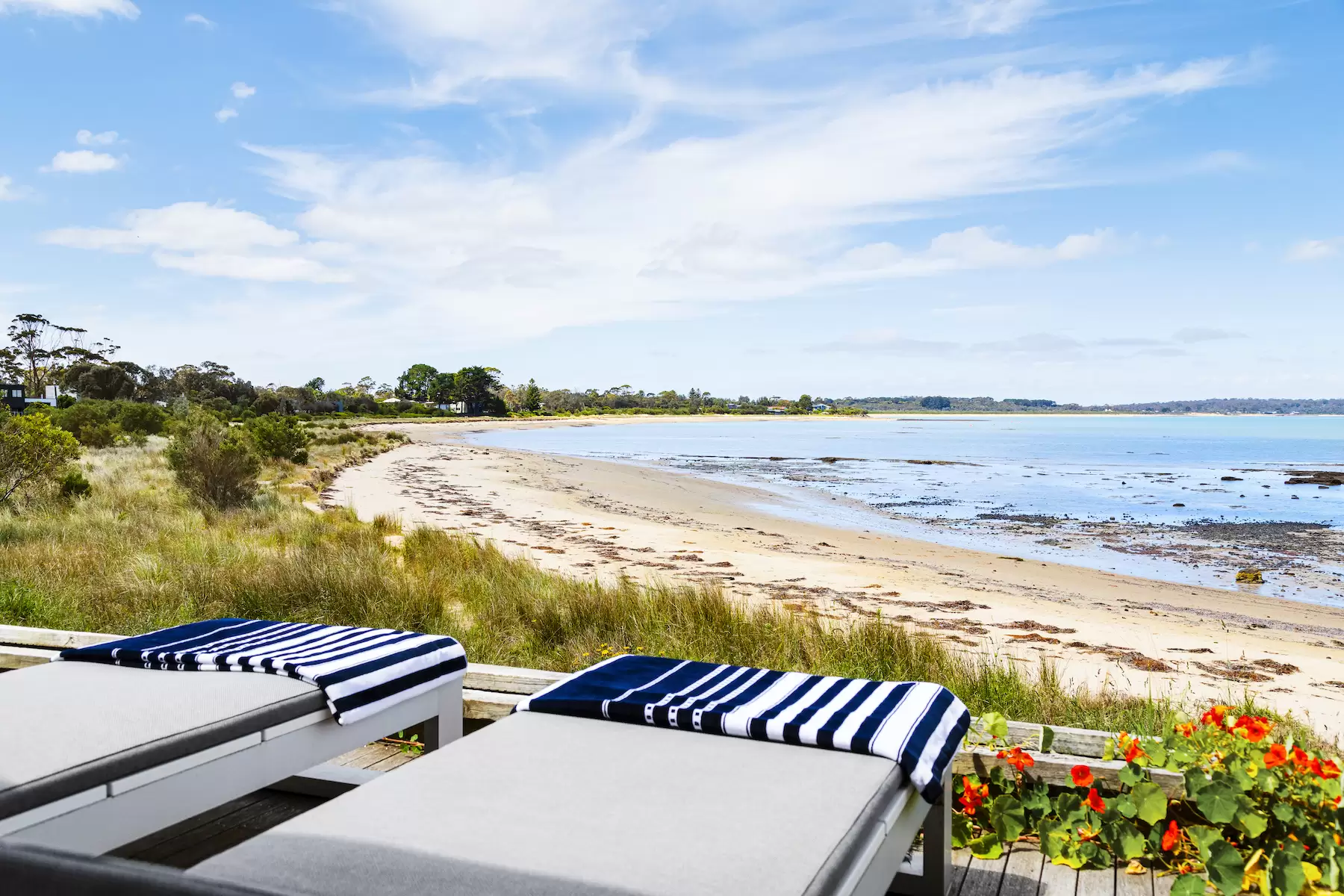 9 Cliff Road, Balnarring Beach Sold by Melbourne Sotheby's International Realty - image 3