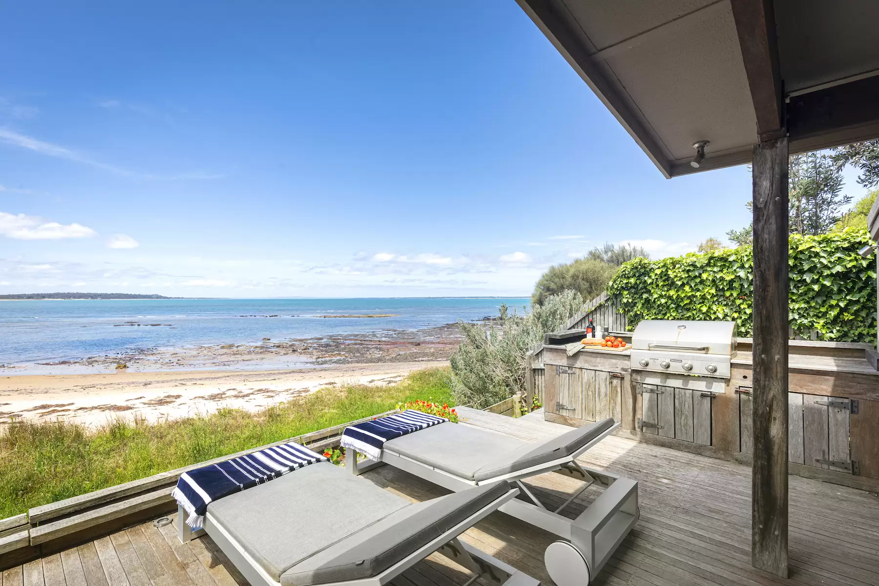 9 Cliff Road, Balnarring Beach Sold by Melbourne Sotheby's International Realty - image 4