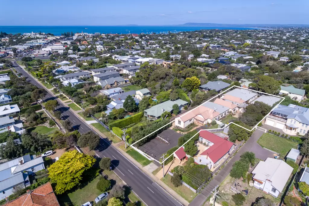 211 Ocean Beach Road, Sorrento Sold by Melbourne Sotheby's International Realty