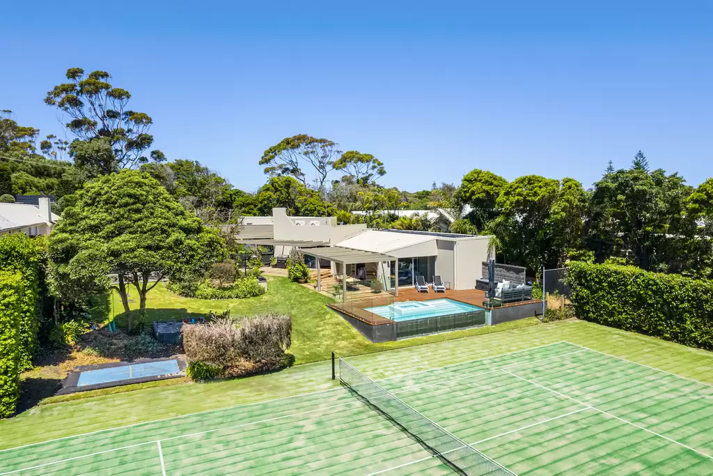 34 Macgregor Avenue, Portsea Sold by Melbourne Sotheby's International Realty