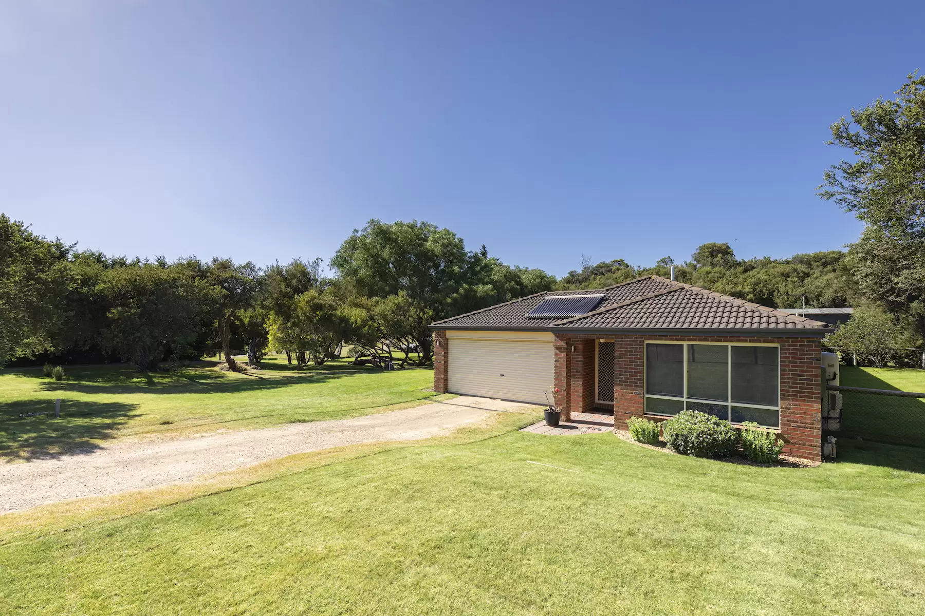 18 Alexandra Crescent, Rye Sold by Melbourne Sotheby's International Realty - image 8