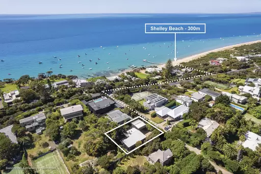 8 Macgregor Avenue, Portsea Sold by Melbourne Sotheby's International Realty