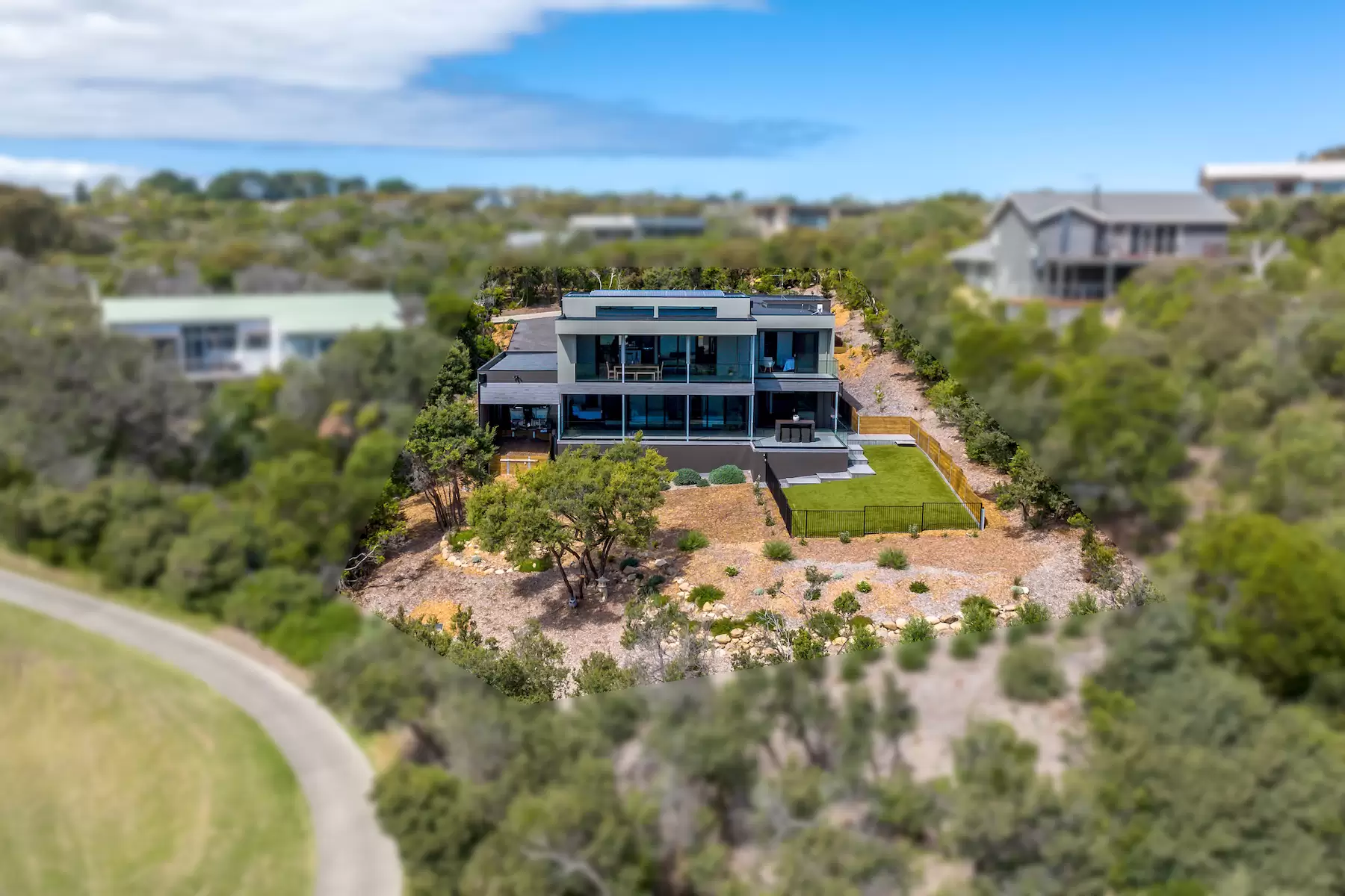 46 Jamieson Court, Cape Schanck Sold by Melbourne Sotheby's International Realty - image 3