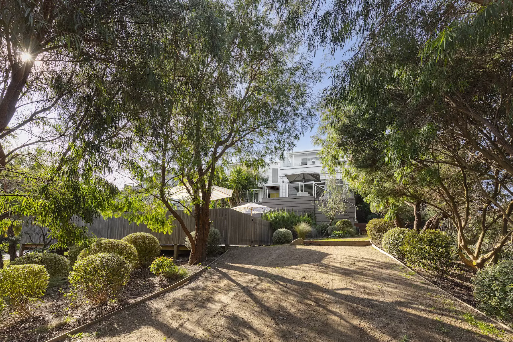 2 Malabar Place, Sorrento Sold by Melbourne Sotheby's International Realty - image 3