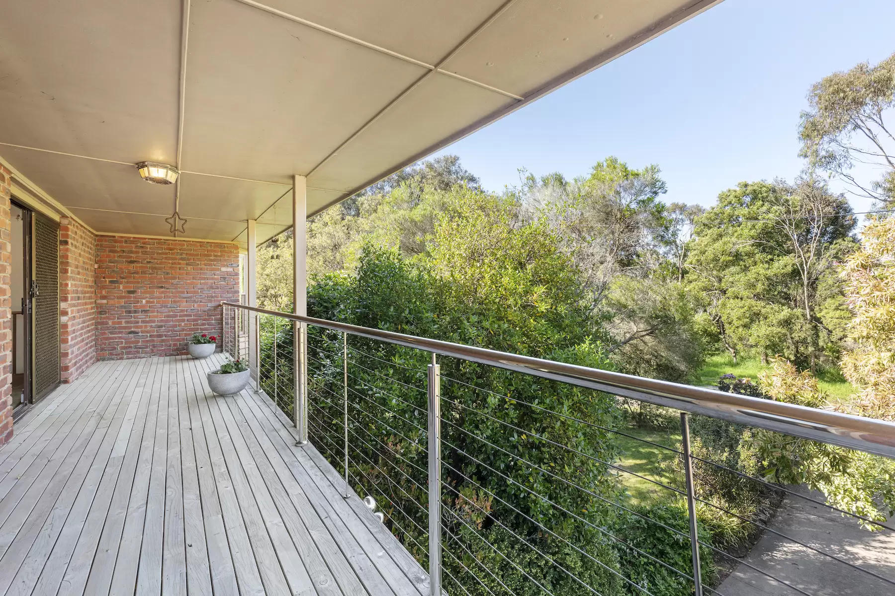 11 Murray Drive, Point Leo Sold by Melbourne Sotheby's International Realty - image 7