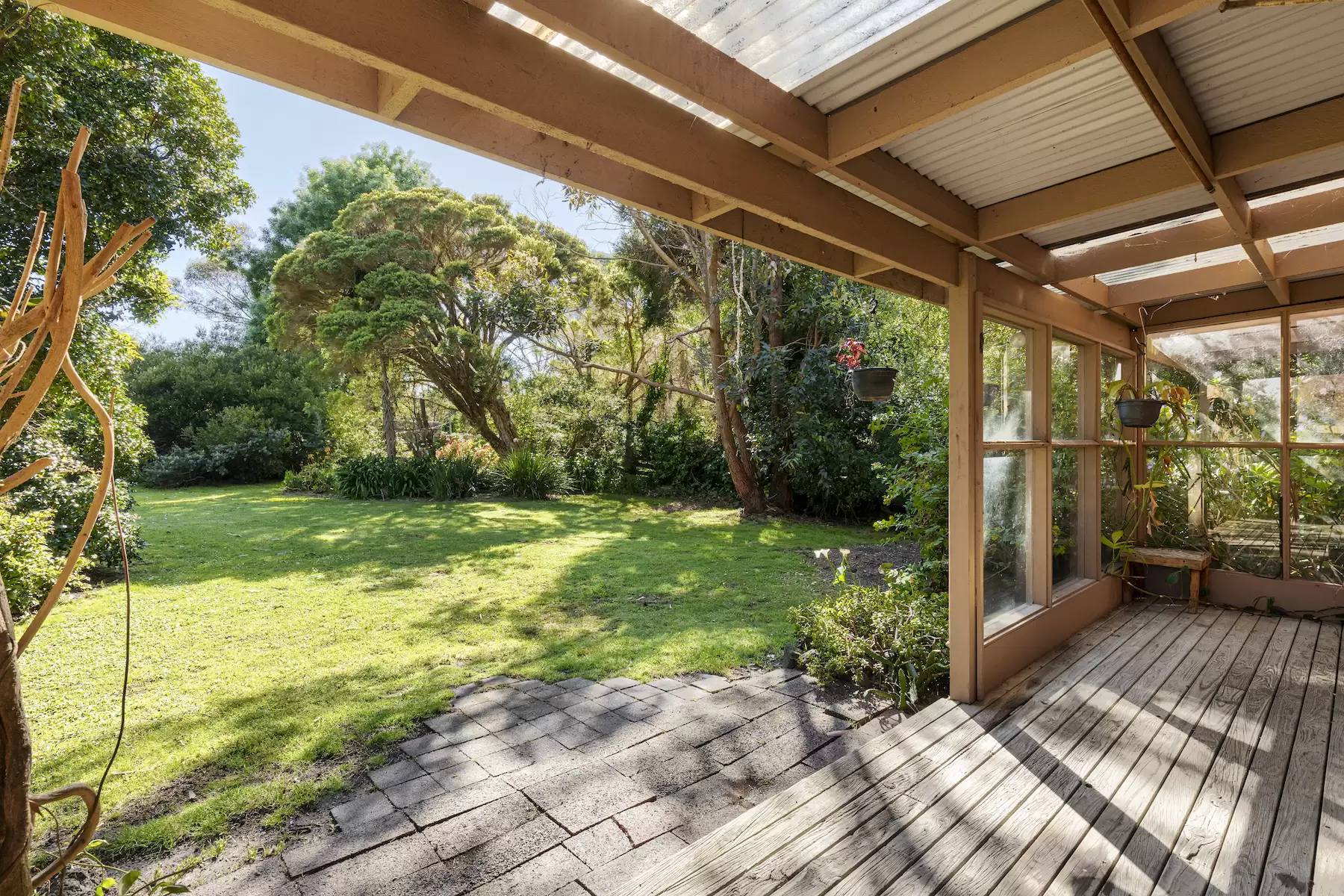 11 Murray Drive, Point Leo Sold by Melbourne Sotheby's International Realty - image 6