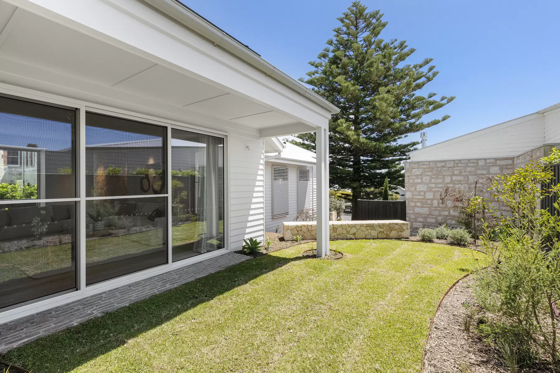 233 Ocean Beach Road, Sorrento Sold by Melbourne Sotheby's International Realty - image 16