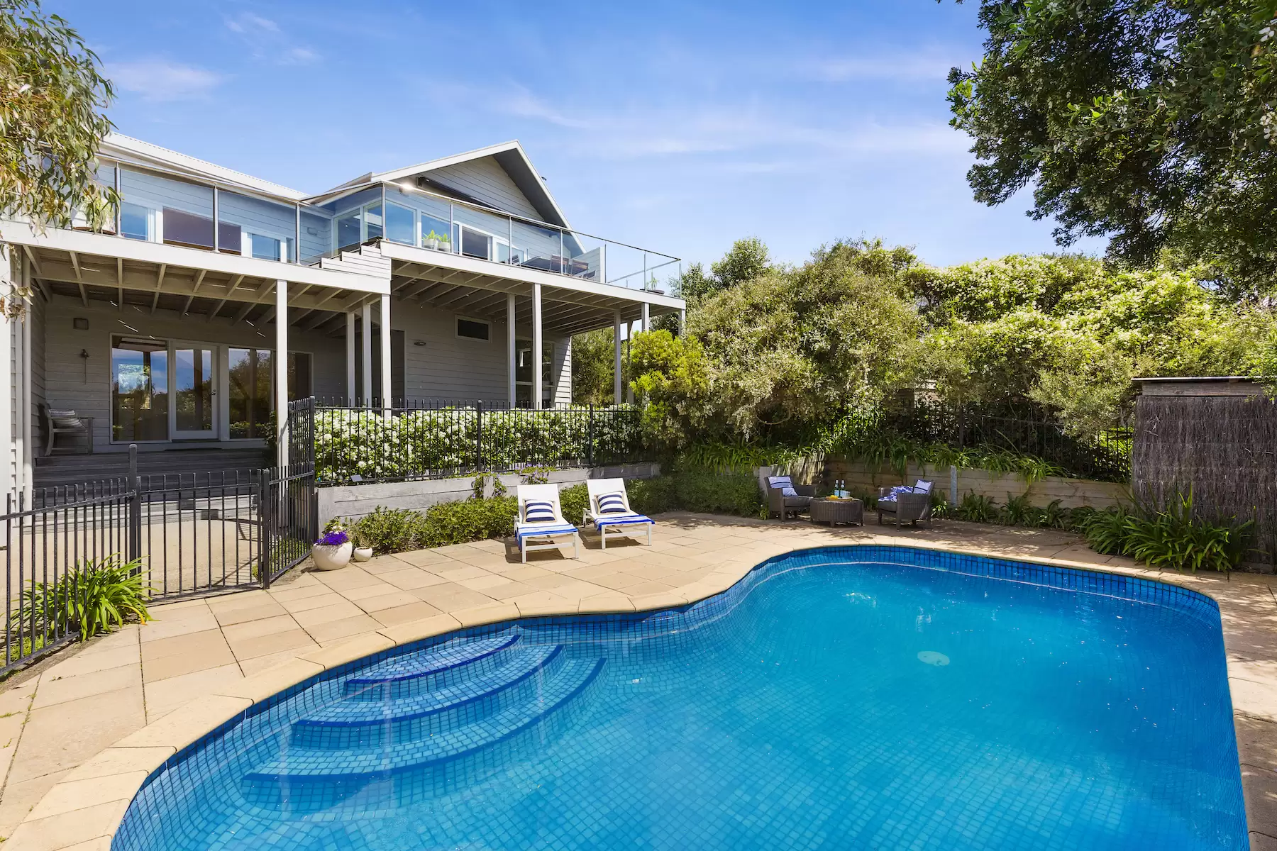 38 Latham Drive, Portsea Sold by Melbourne Sotheby's International Realty - image 2