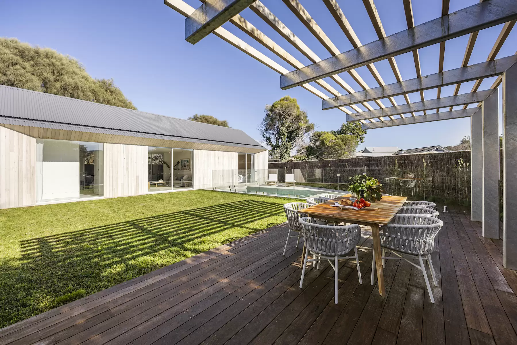 4 Inverness Avenue, Blairgowrie Sold by Melbourne Sotheby's International Realty - image 15