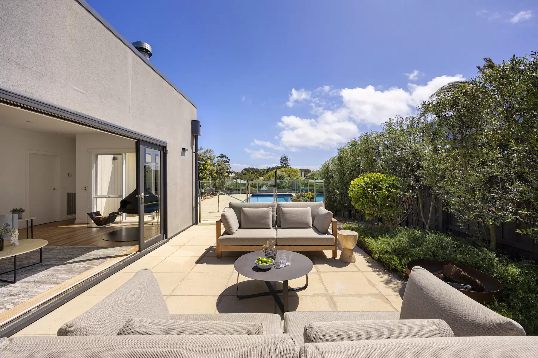 20 Erlandsen Avenue, Sorrento Sold by Melbourne Sotheby's International Realty - image 3