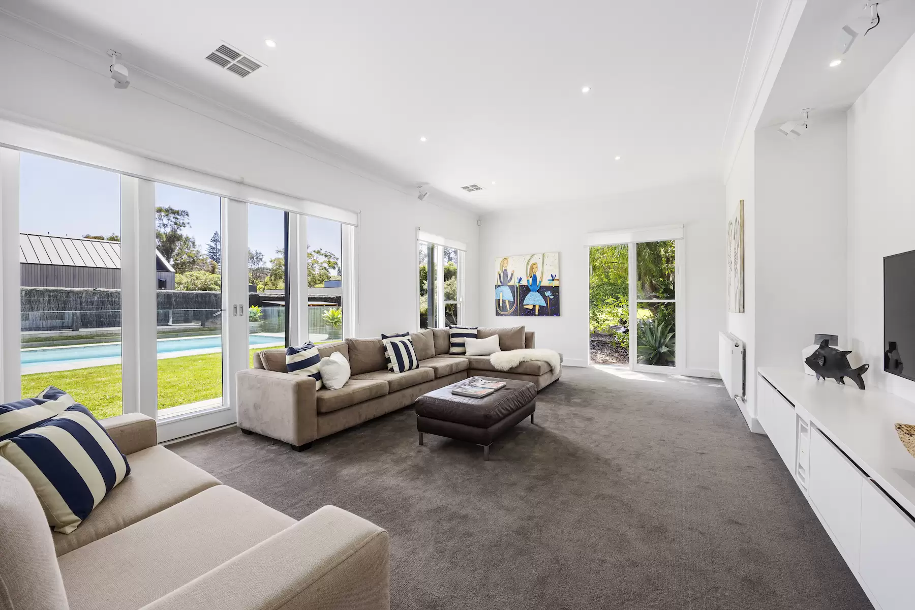 4 Shelly Court, Portsea Sold by Melbourne Sotheby's International Realty - image 17