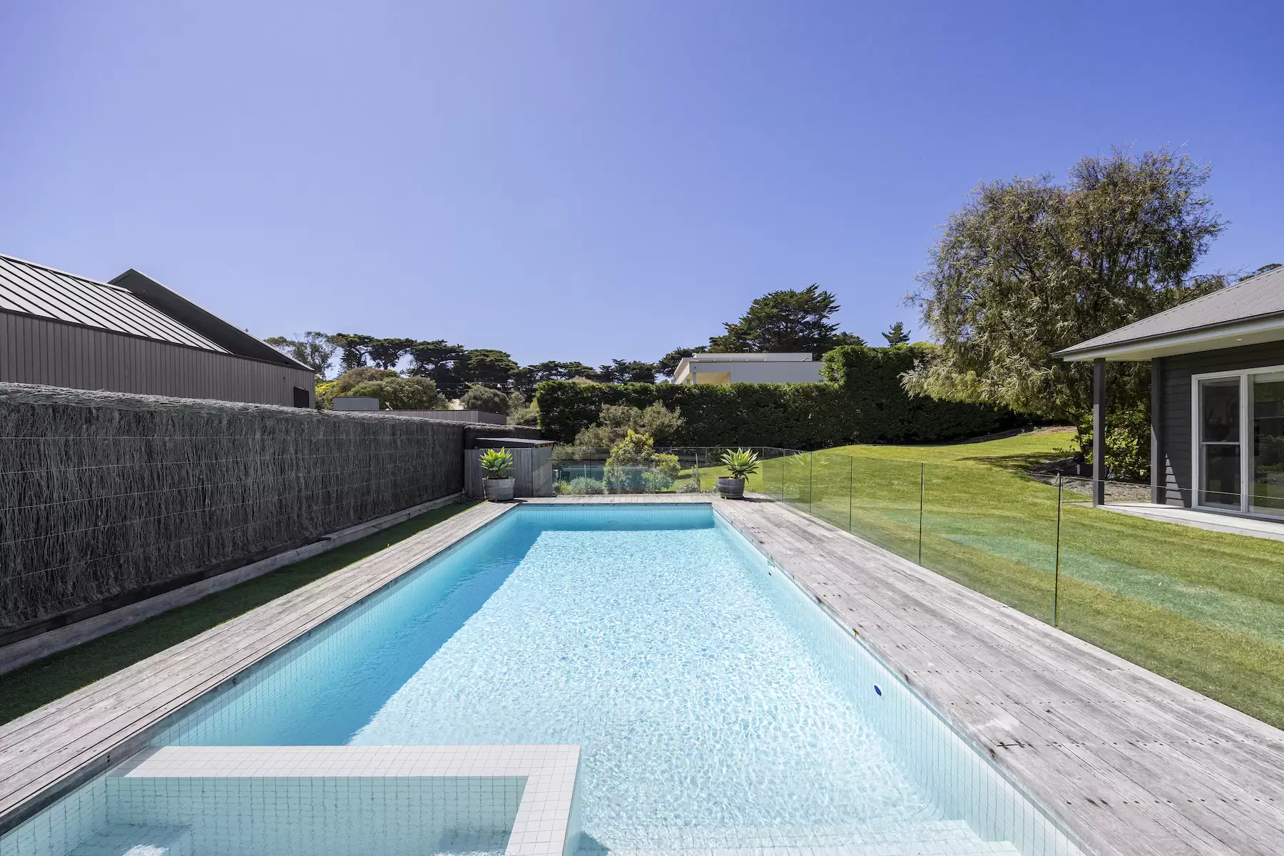 4 Shelly Court, Portsea Sold by Melbourne Sotheby's International Realty - image 3