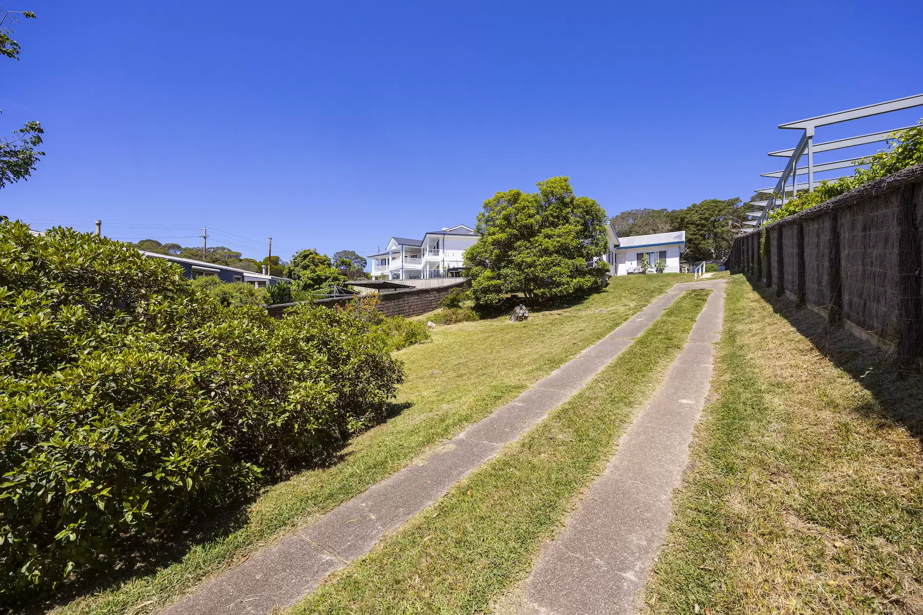 3 Holyrood Avenue, Sorrento Sold by Melbourne Sotheby's International Realty - image 8