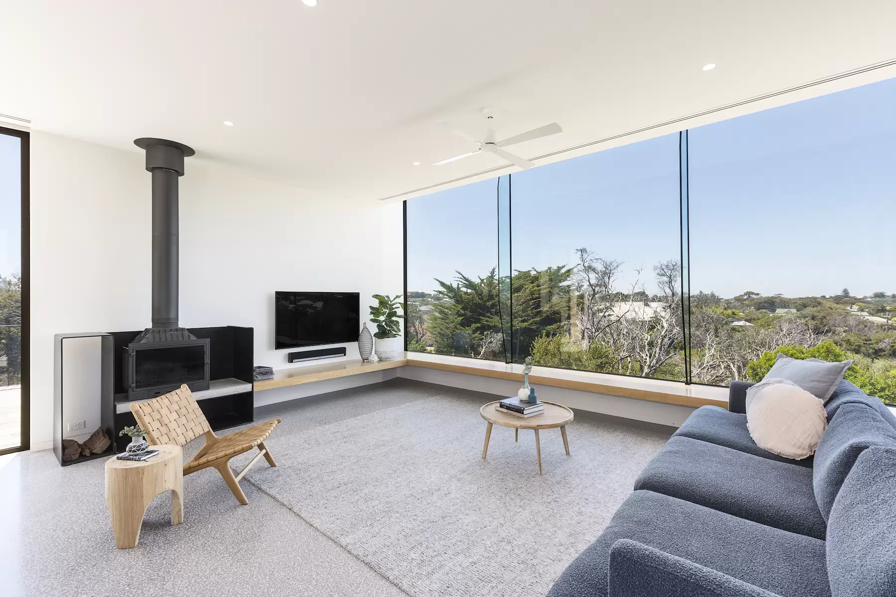 8 Parkside Street, Sorrento Sold by Melbourne Sotheby's International Realty - image 9