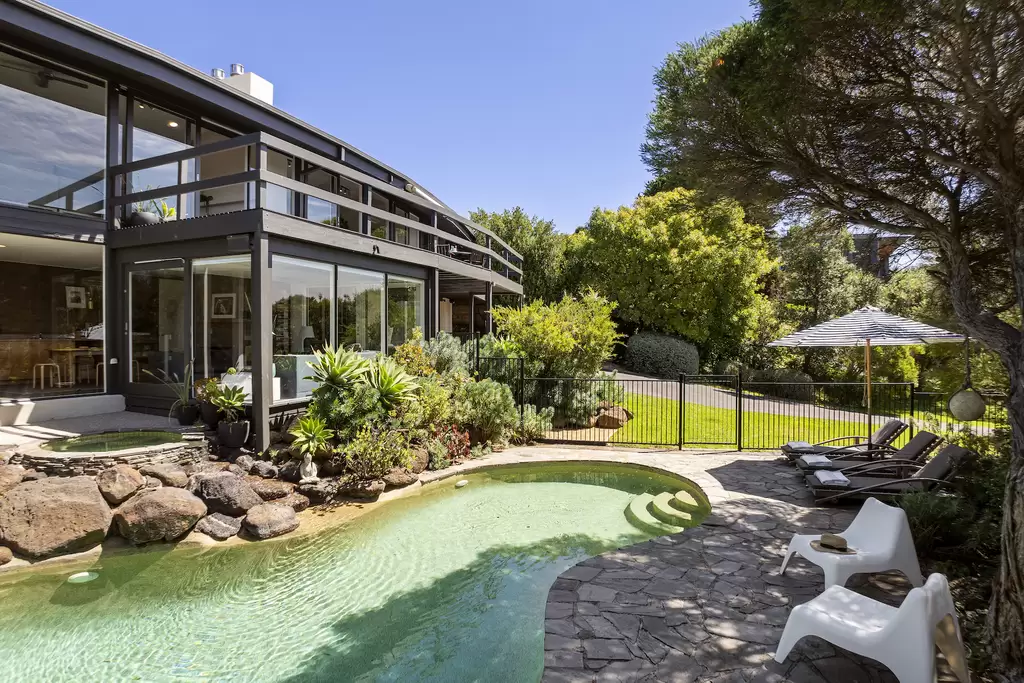 7 Limeburners Way, Portsea Sold by Melbourne Sotheby's International Realty