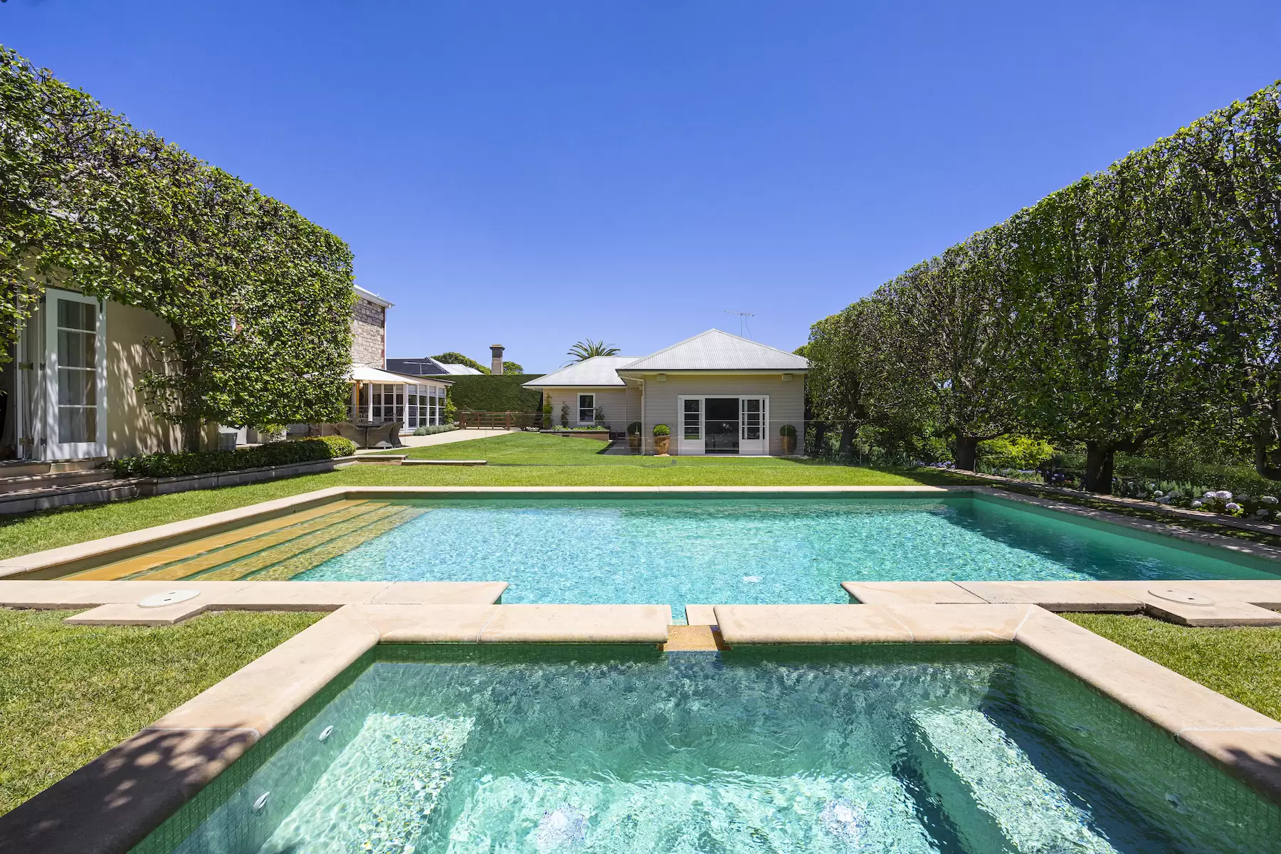 8 - 10 Back Beach Road, Portsea Sold by Melbourne Sotheby's International Realty - image 4