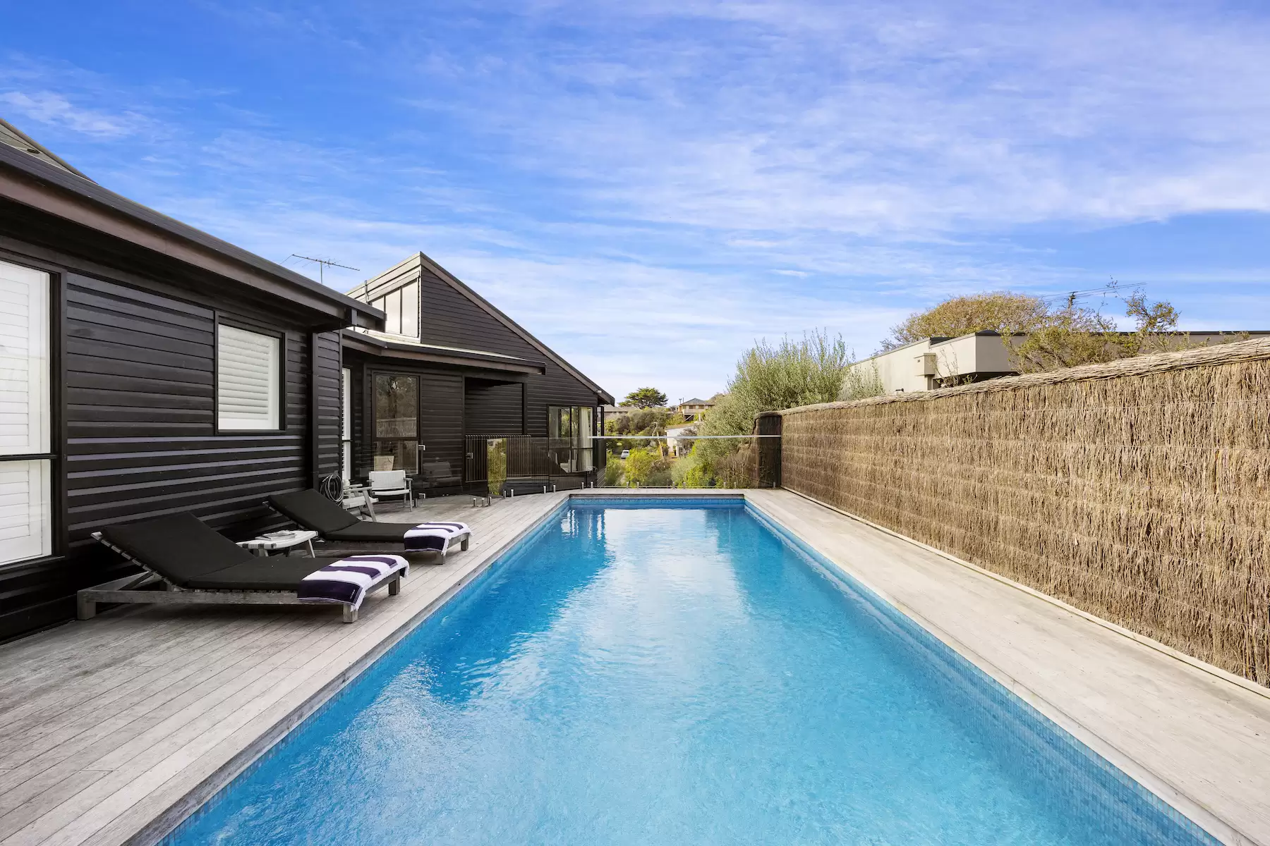 7 Canterbury Street, Sorrento For Sale by Melbourne Sotheby's International Realty - image 2