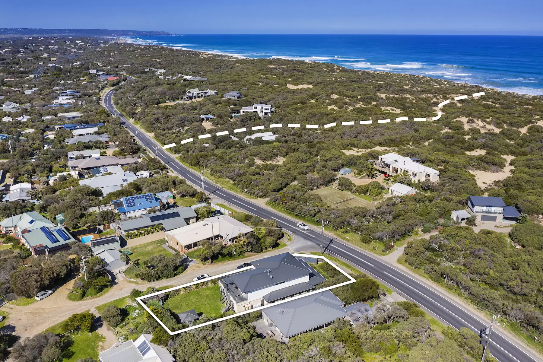 459 Dundas Street, St Andrews Beach Sold by Melbourne Sotheby's International Realty - image 1