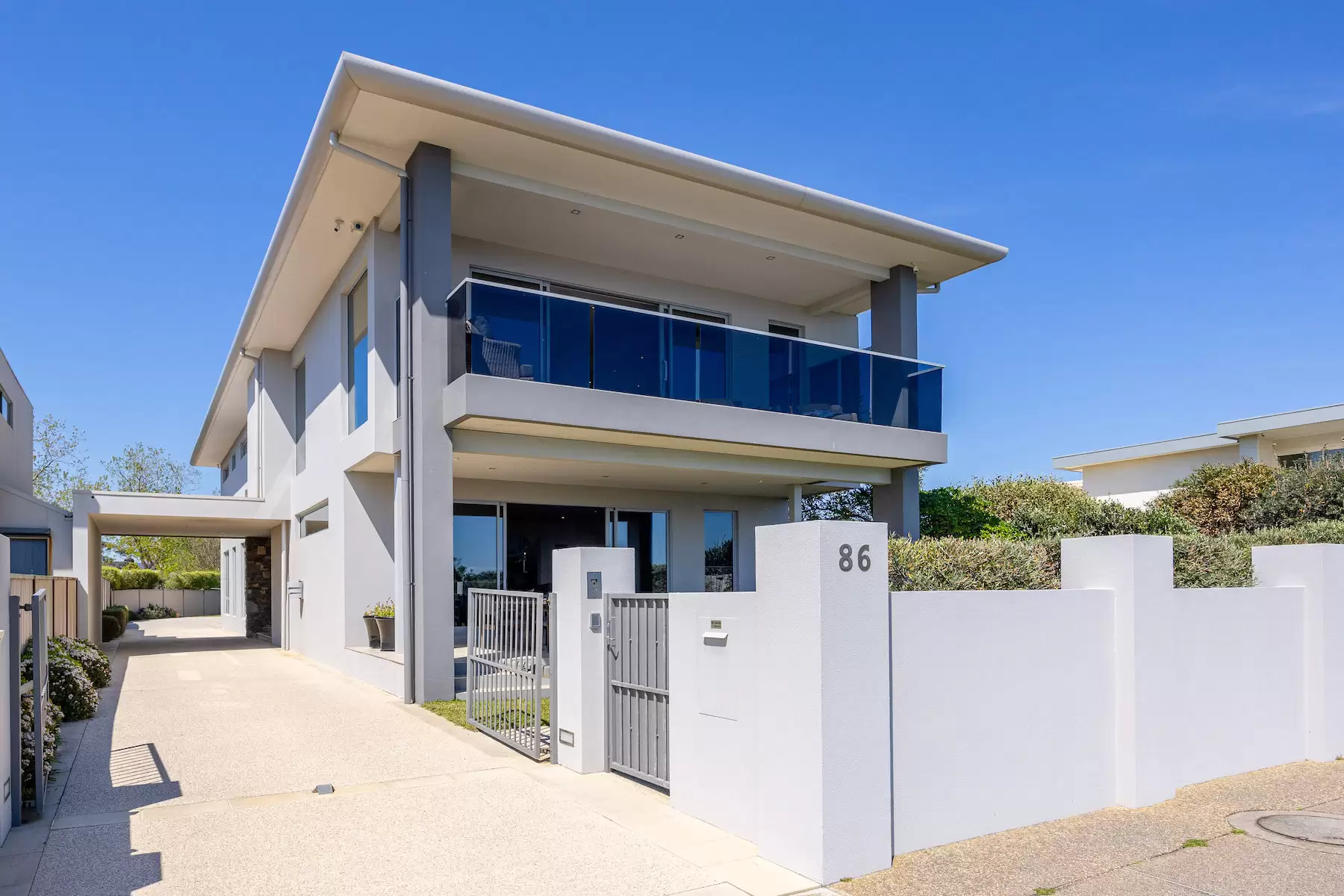 86 Marine Drive, Safety Beach For Sale by Melbourne Sotheby's International Realty - image 2