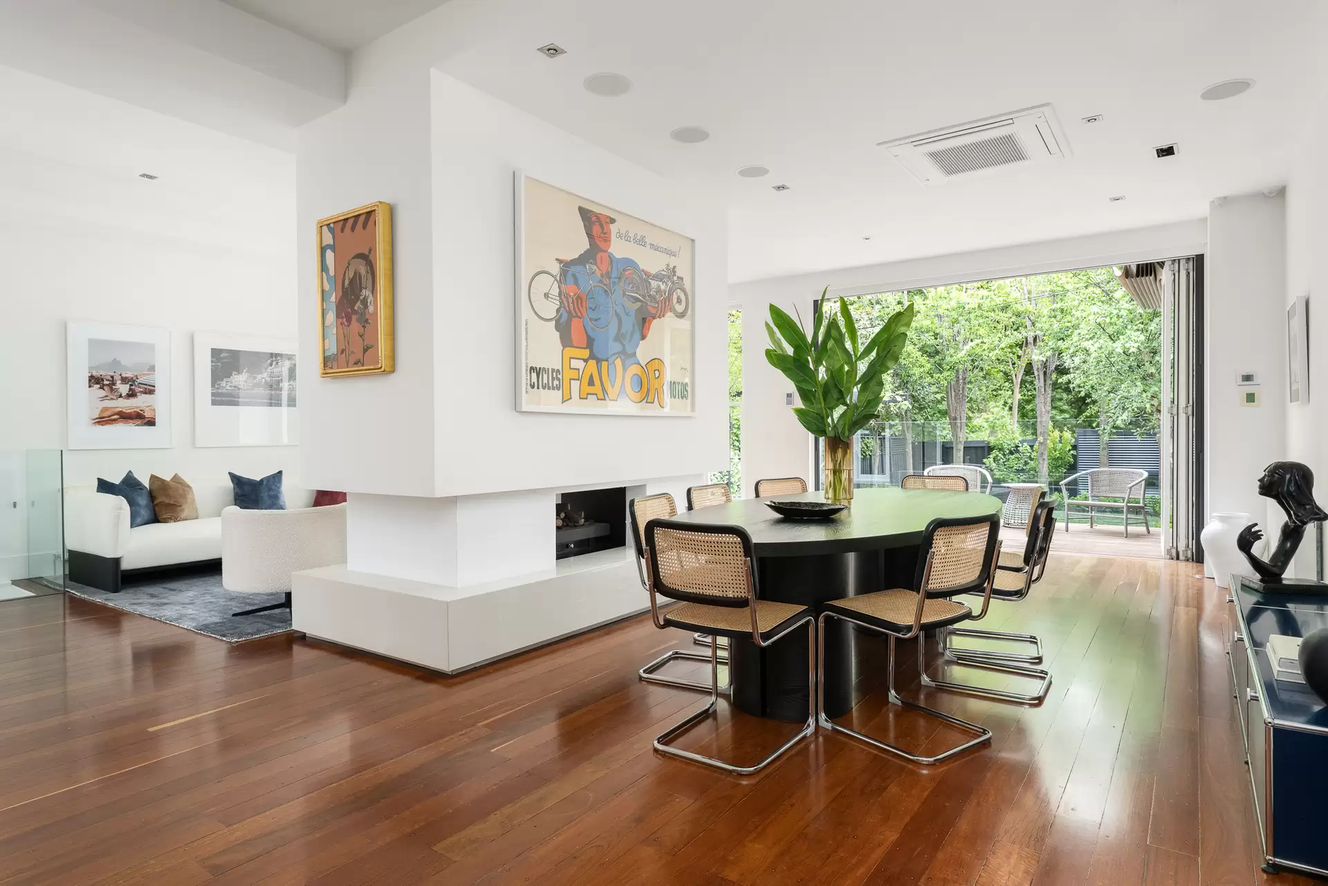 7 Kensington Road, South Yarra For Sale by Melbourne Sotheby's International Realty - image 1