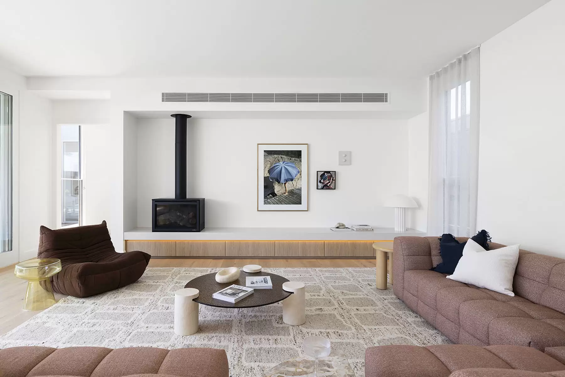 29 Charles Street, Blairgowrie For Sale by Melbourne Sotheby's International Realty - image 2