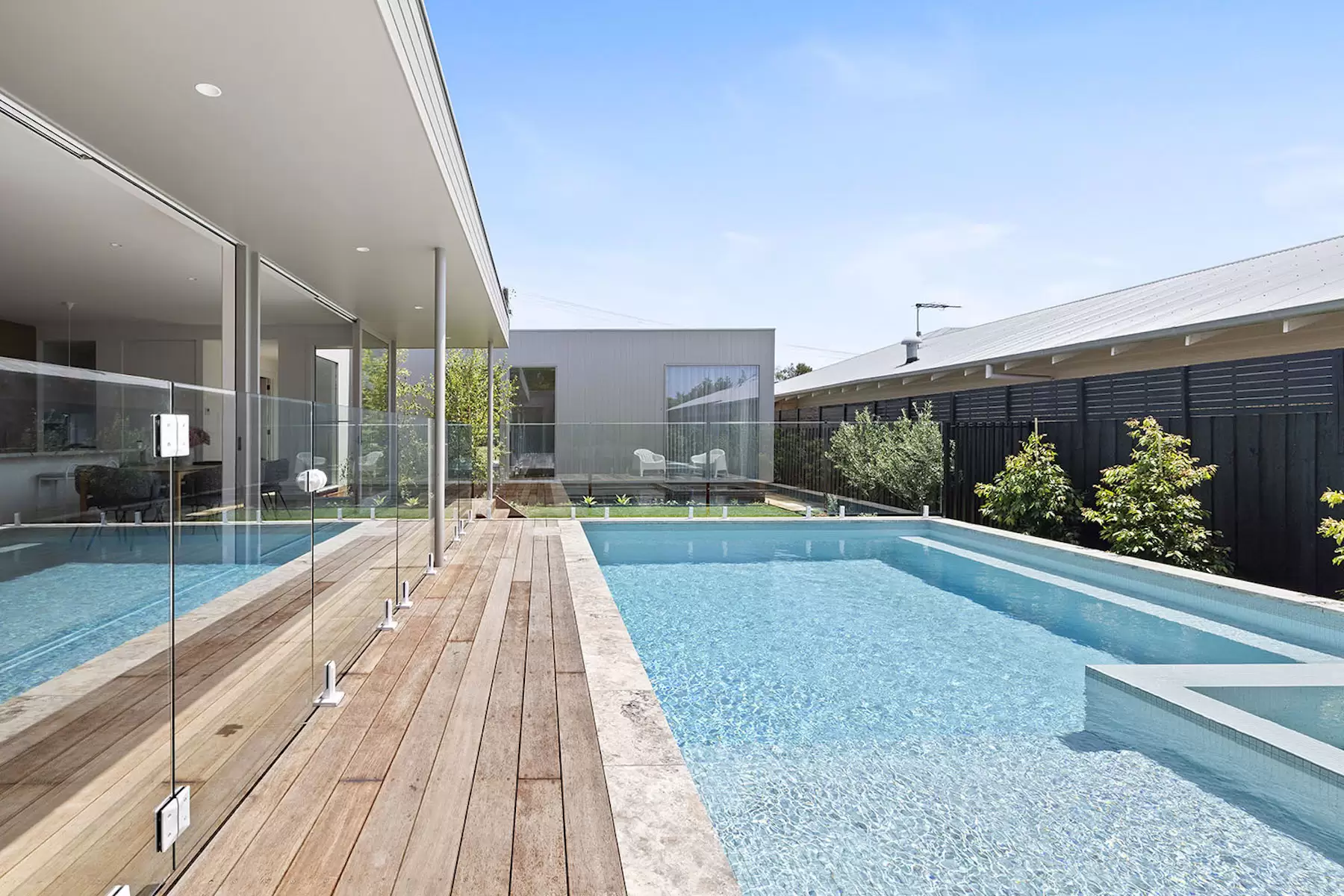 29 Charles Street, Blairgowrie For Sale by Melbourne Sotheby's International Realty - image 10