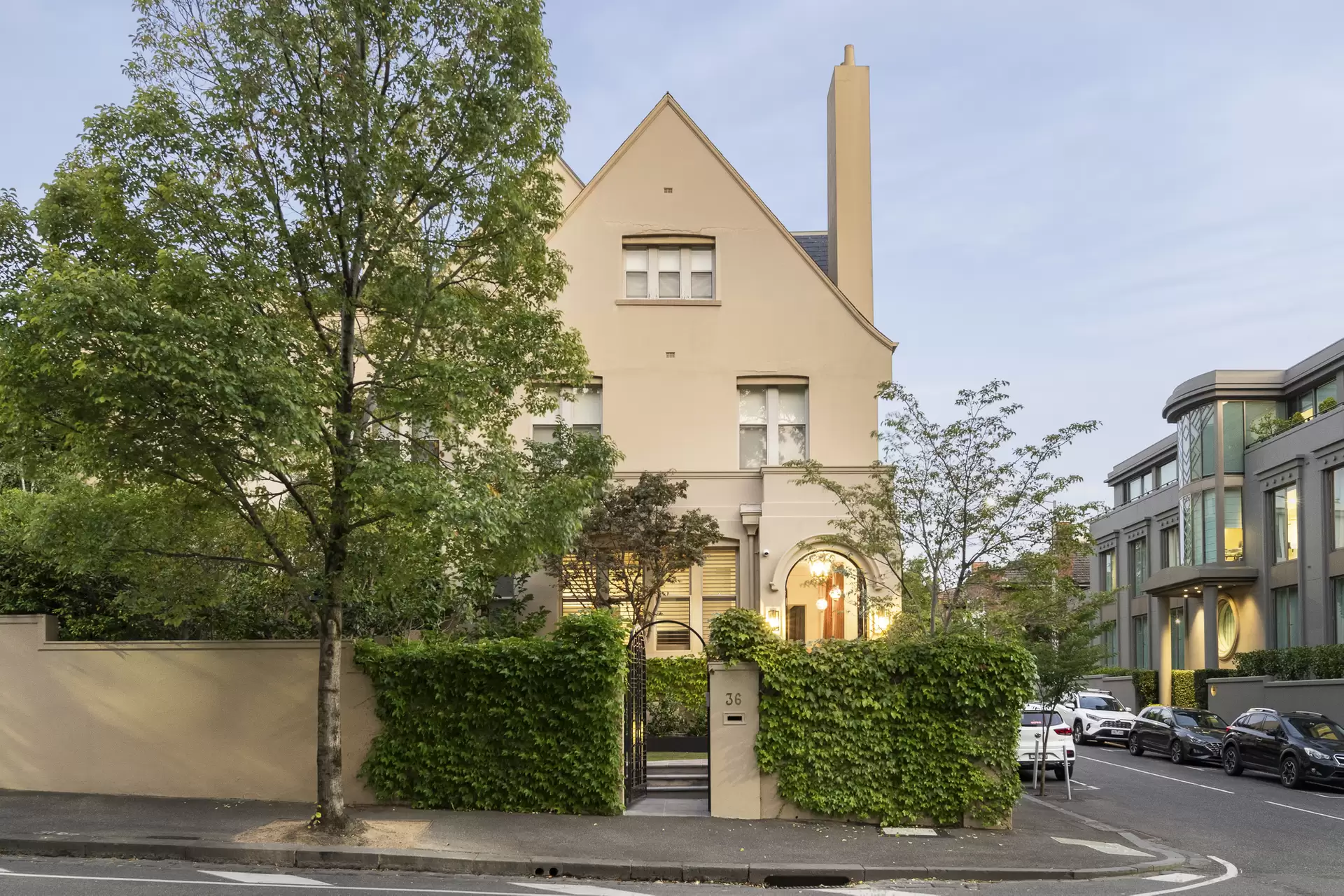 36 Anderson Street, South Yarra Sold by Melbourne Sotheby's International Realty - image 1