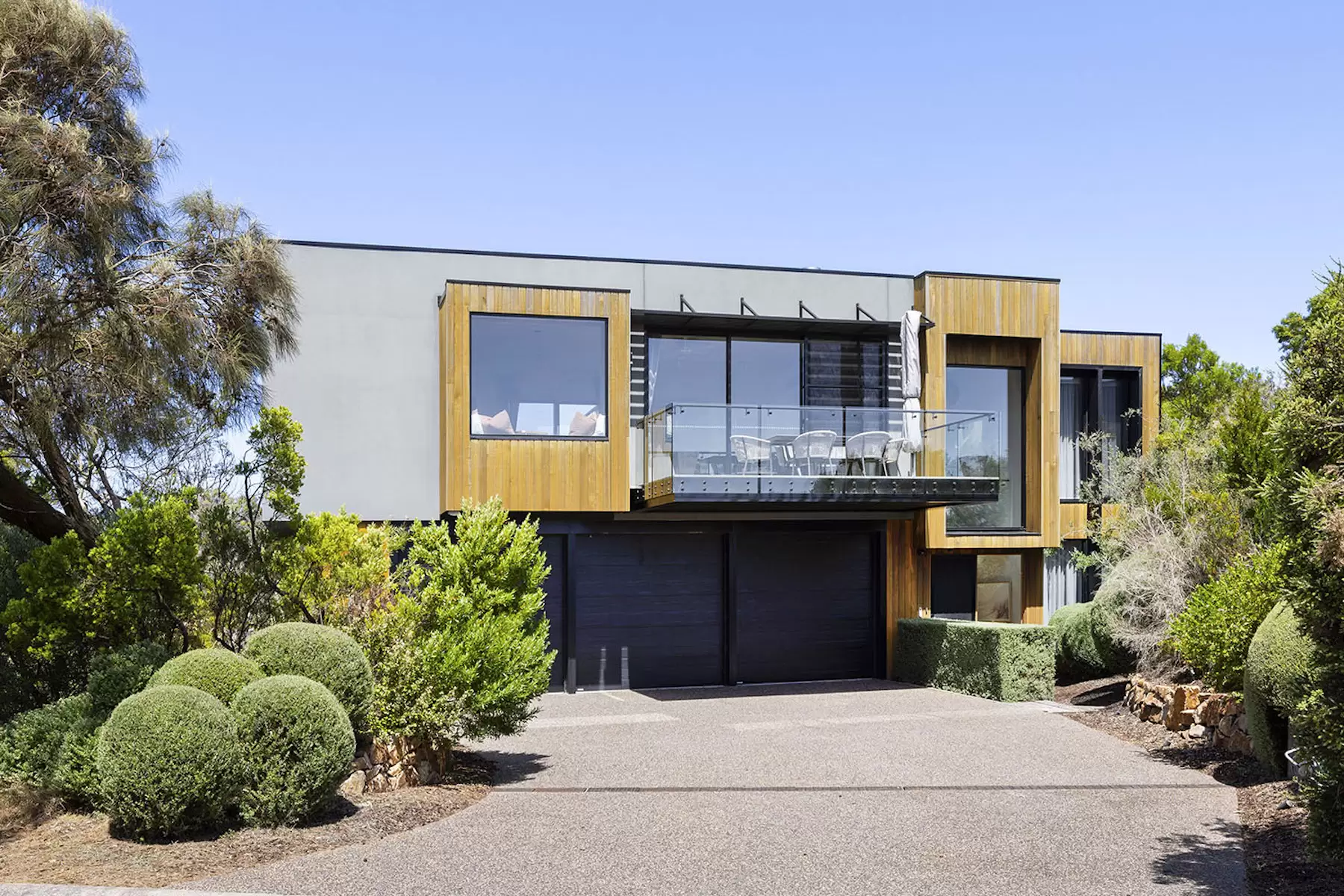 4 Jamieson Court, Cape Schanck For Sale by Melbourne Sotheby's International Realty - image 2
