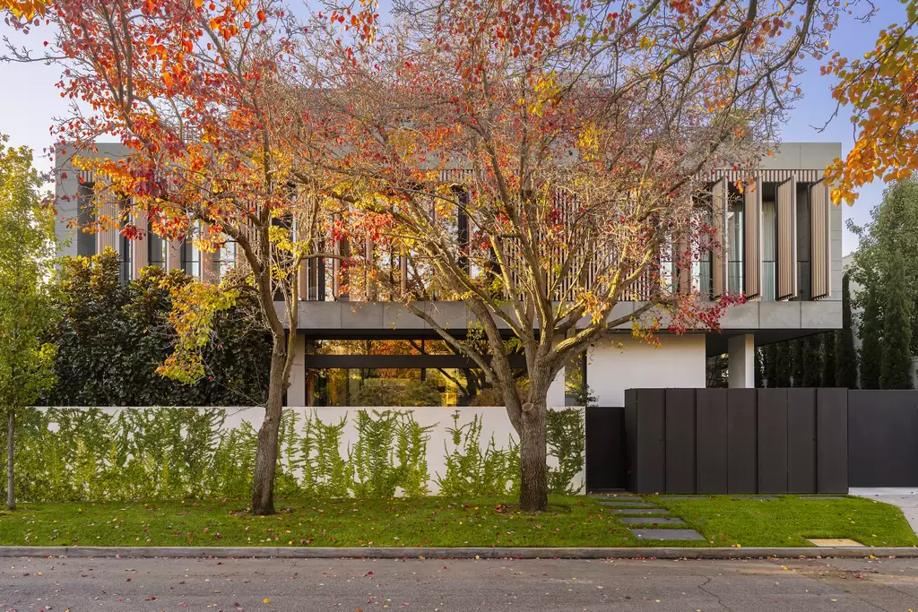 12 St Georges Road, Toorak For Sale by Melbourne Sotheby's International Realty