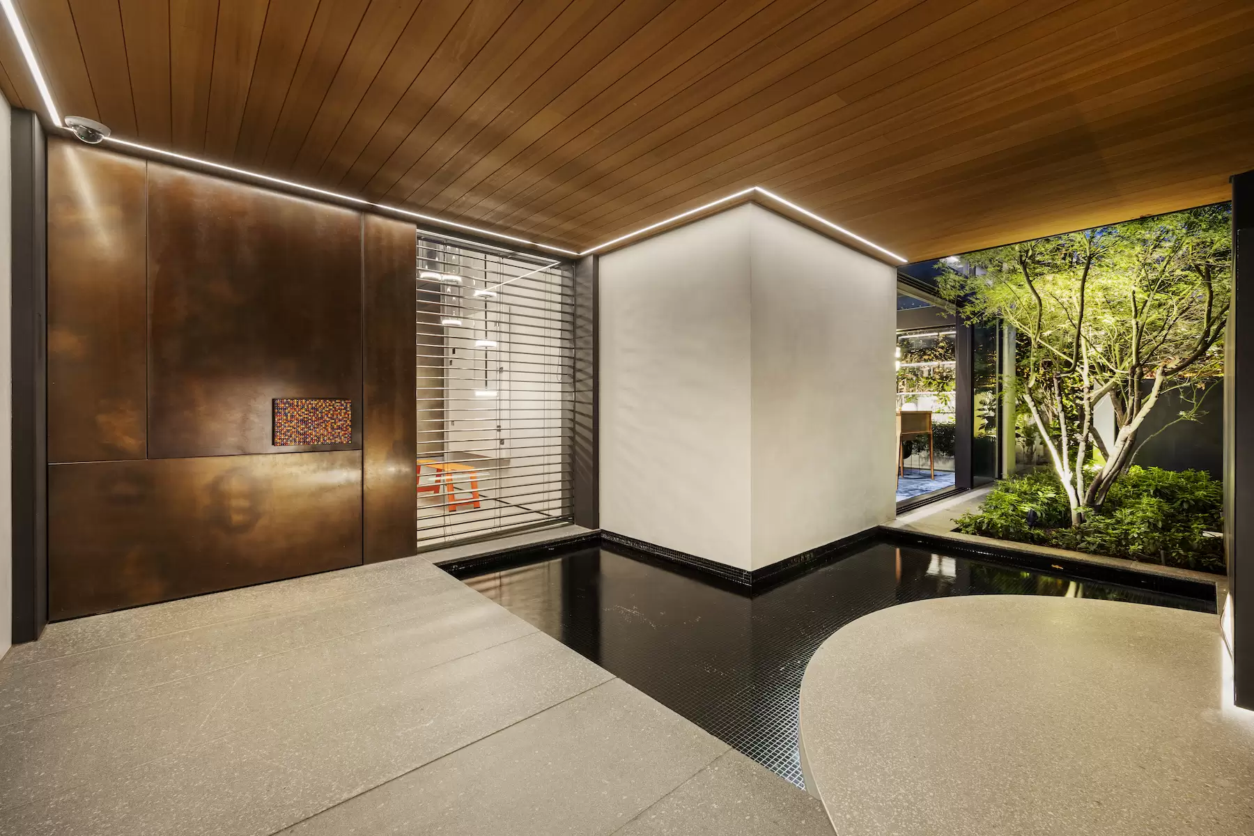 12 St Georges Road, Toorak For Sale by Melbourne Sotheby's International Realty - image 4