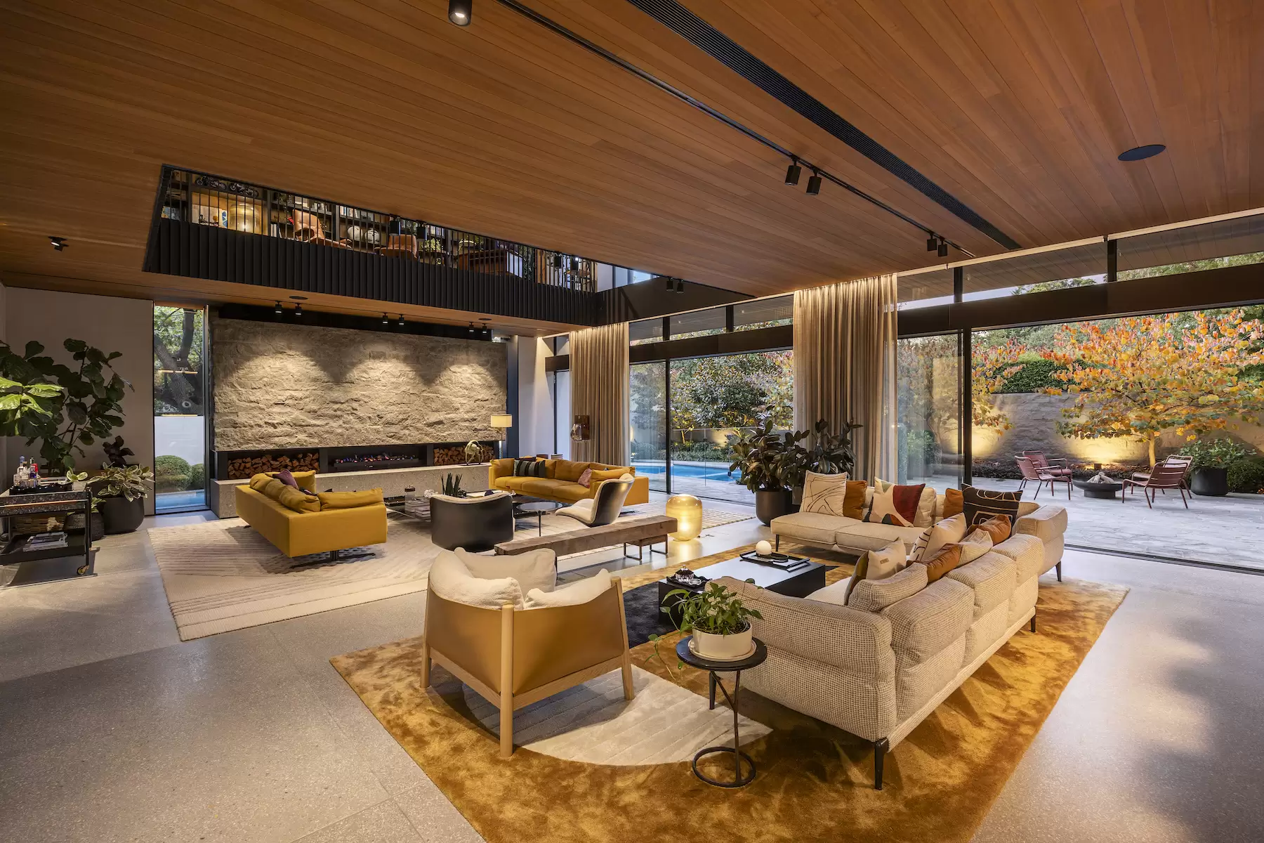 12 St Georges Road, Toorak For Sale by Melbourne Sotheby's International Realty - image 8