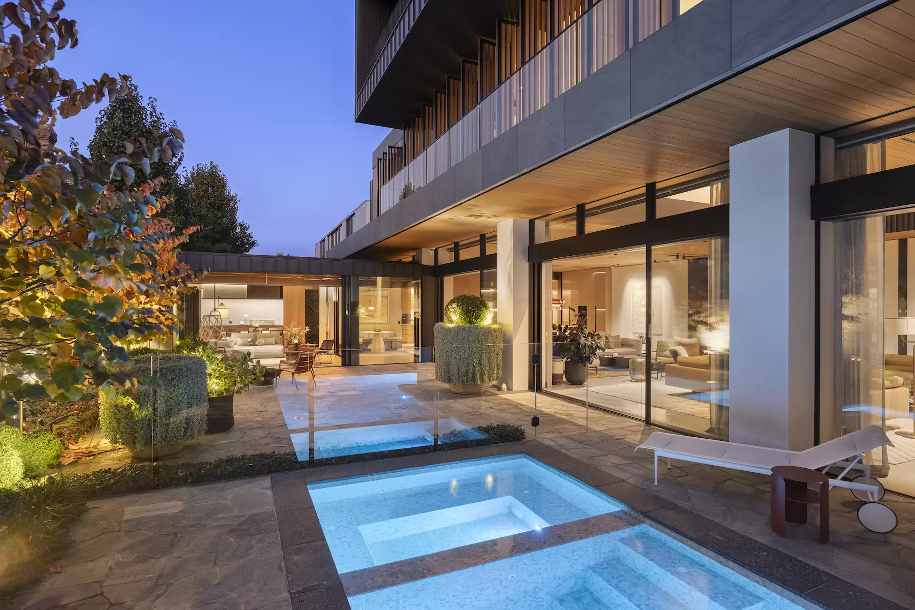12 St Georges Road, Toorak For Sale by Melbourne Sotheby's International Realty - image 14