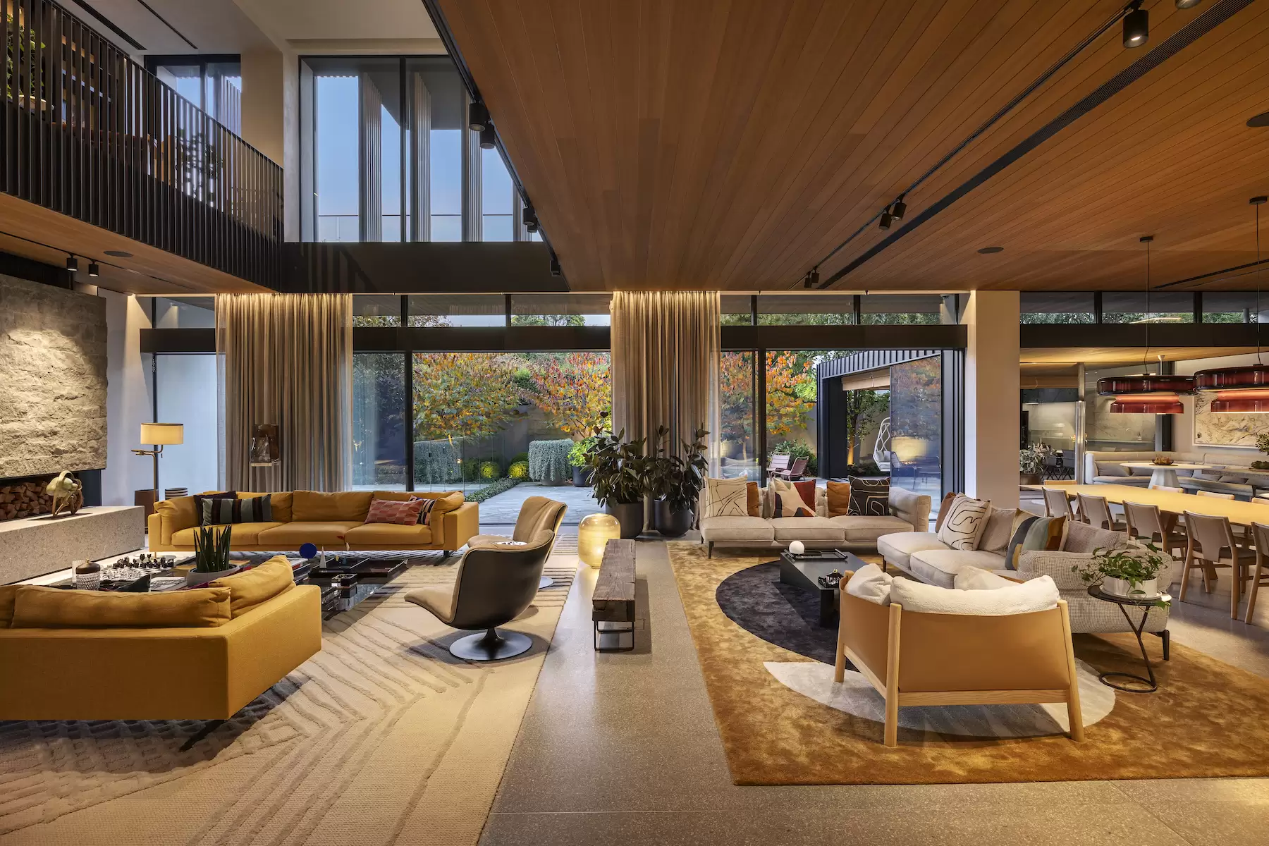 12 St Georges Road, Toorak For Sale by Melbourne Sotheby's International Realty - image 6