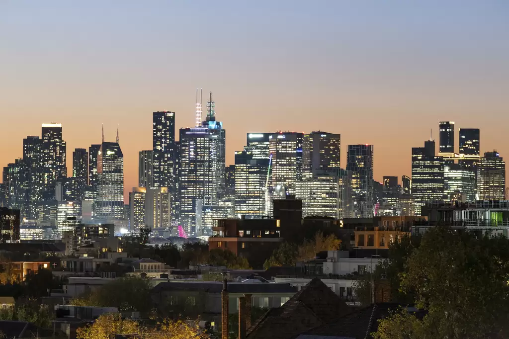 Penthouse/30 Springfield Avenue, Toorak For Sale by Melbourne Sotheby's International Realty