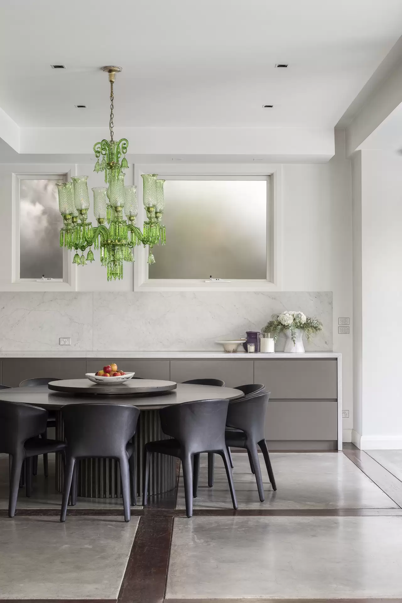 5 Tyalla Crescent, Toorak For Sale by Melbourne Sotheby's International Realty - image 1
