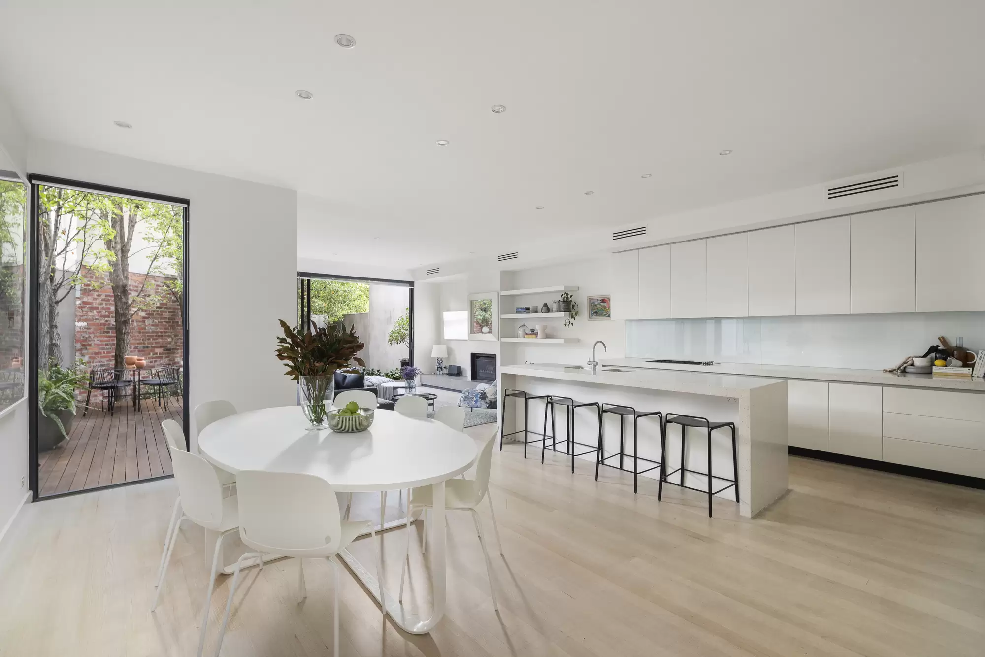 1 Densham Road, Armadale For Sale by Melbourne Sotheby's International Realty - image 5