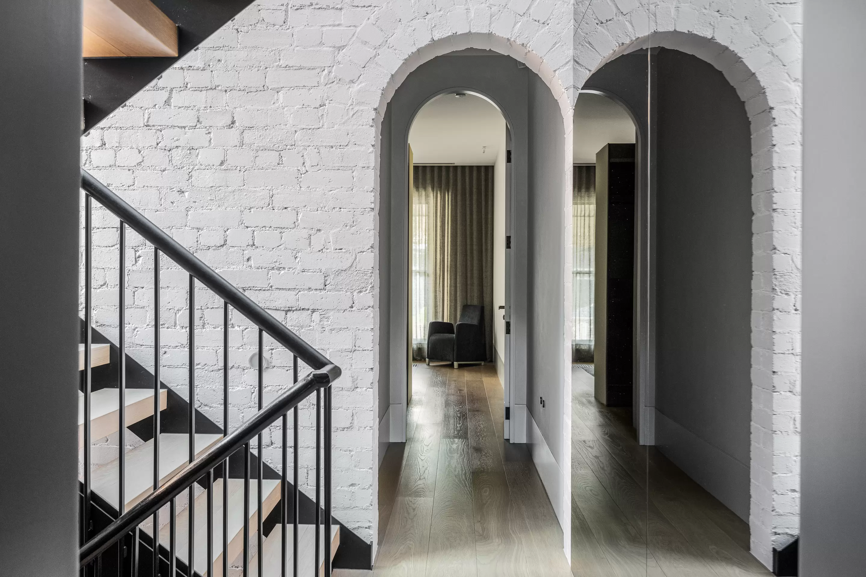 16 St Martins Lane, South Yarra For Sale by Melbourne Sotheby's International Realty - image 5
