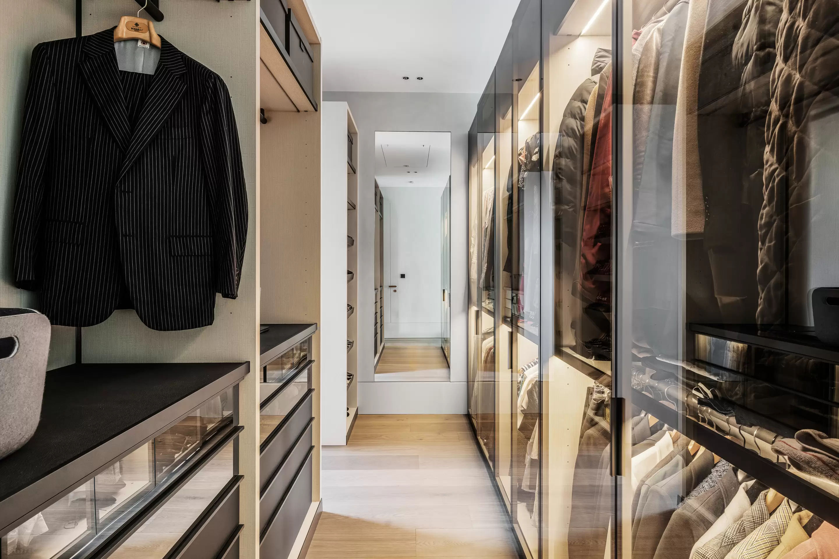 16 St Martins Lane, South Yarra For Sale by Melbourne Sotheby's International Realty - image 8