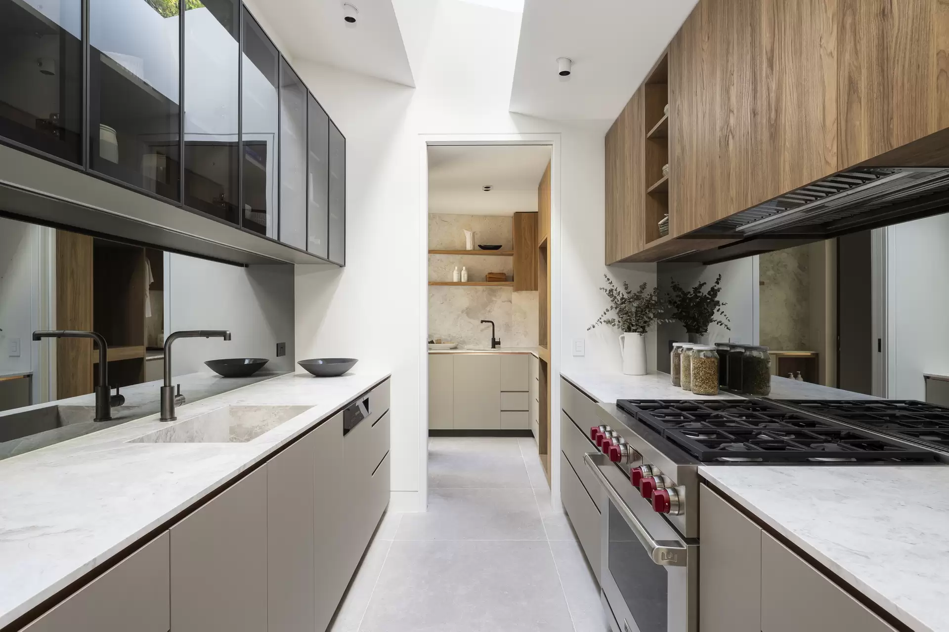 322 Walsh Street, South Yarra For Sale by Melbourne Sotheby's International Realty - image 1