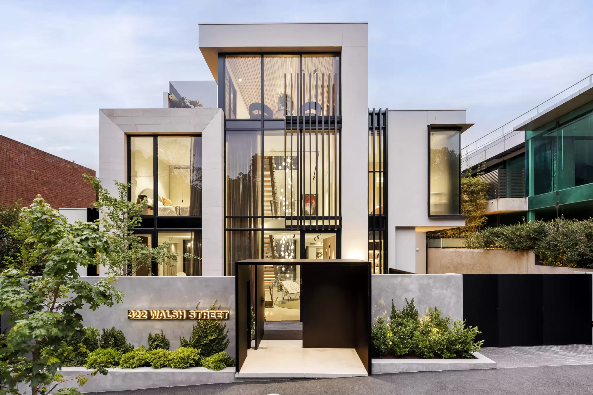 322 Walsh Street, South Yarra For Sale by Melbourne Sotheby's International Realty - image 3