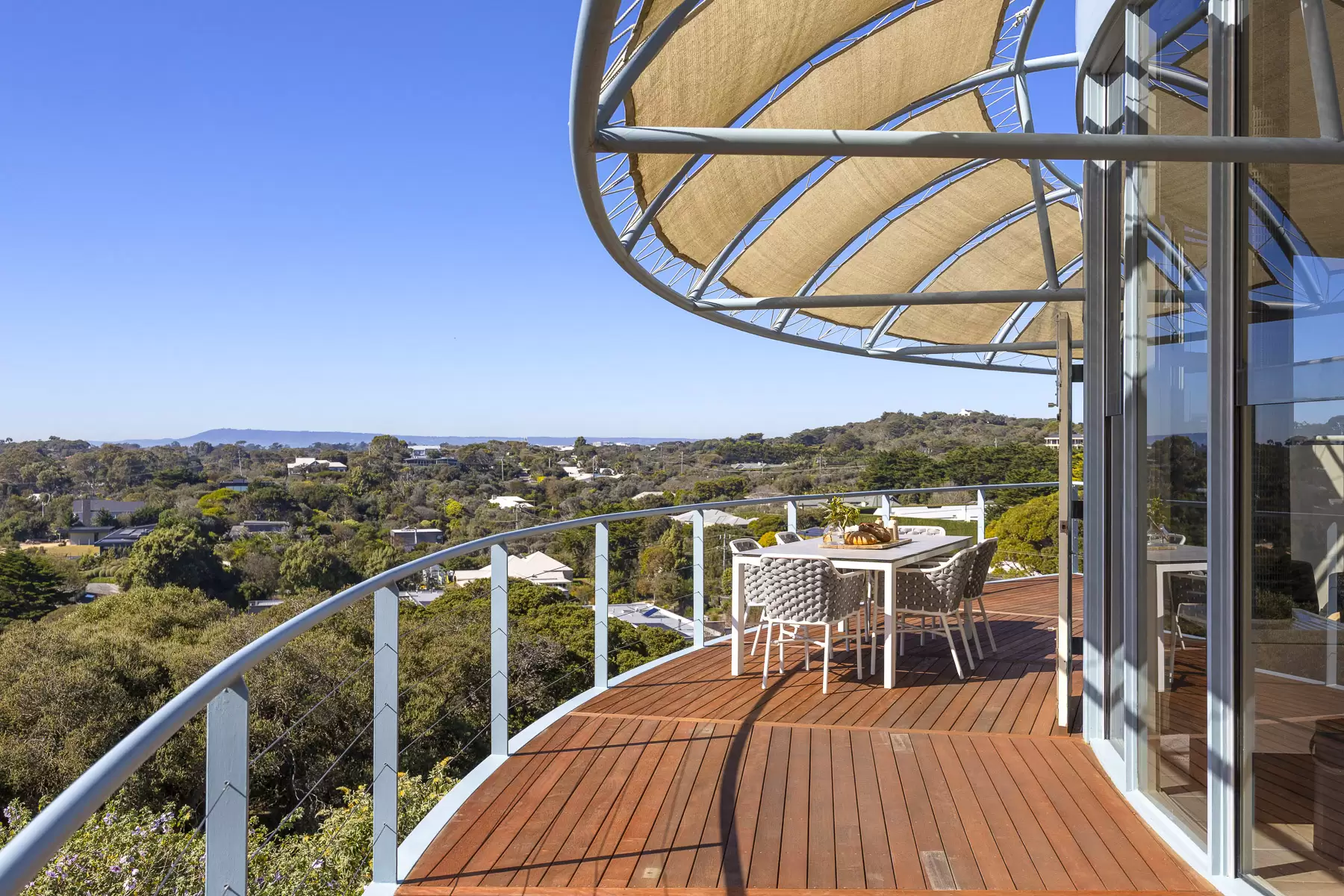 56 Elizabeth Road, Portsea Sold by Melbourne Sotheby's International Realty - image 3