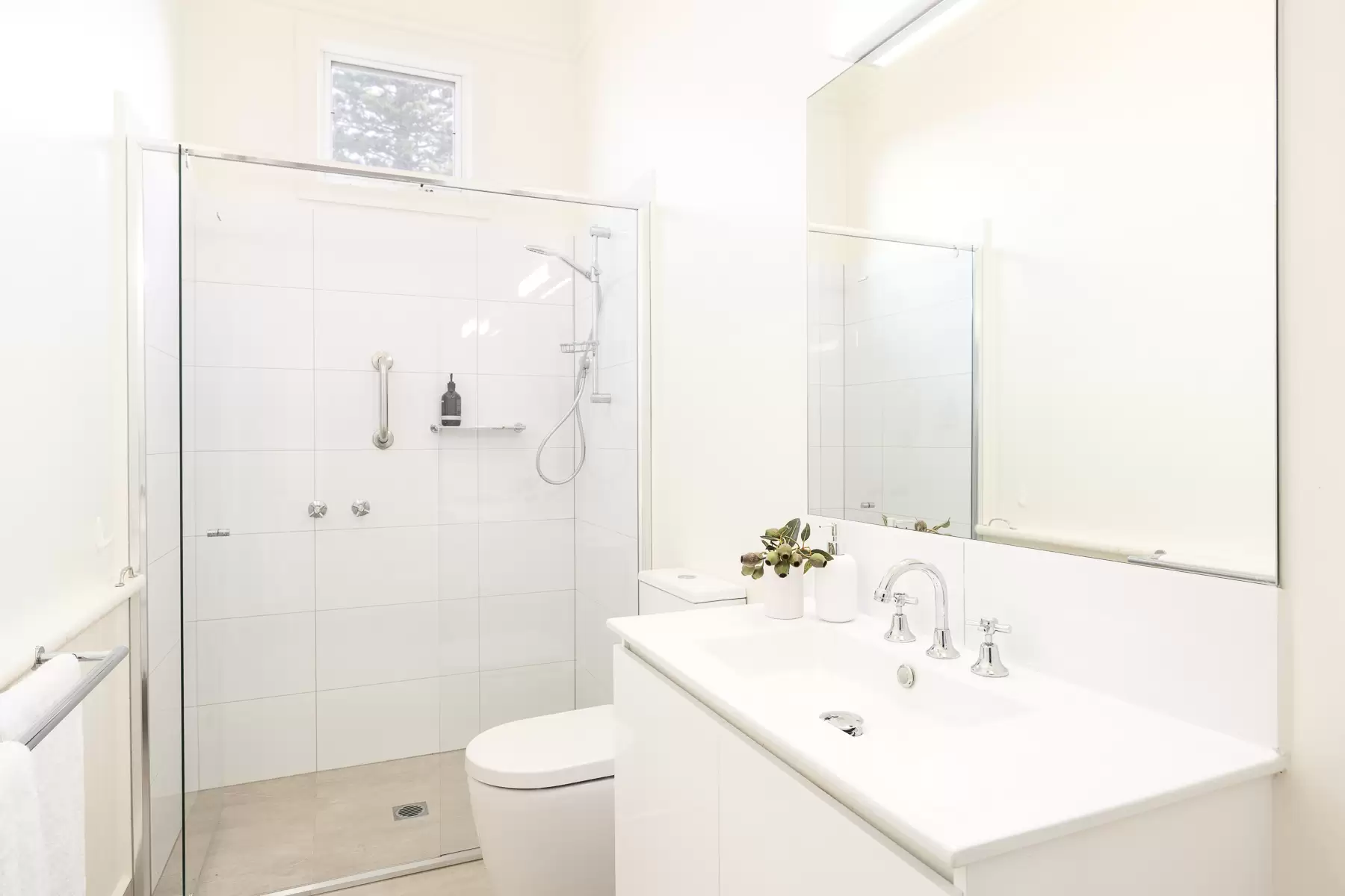 8 Rose Street, Sorrento Sold by Melbourne Sotheby's International Realty - image 12