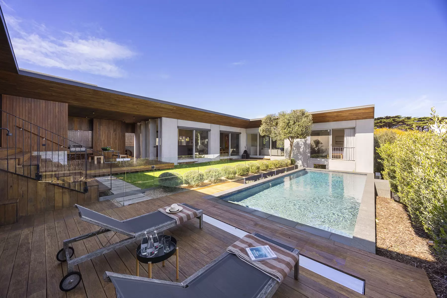 17 Boroondara Road, Sorrento Sold by Melbourne Sotheby's International Realty - image 7