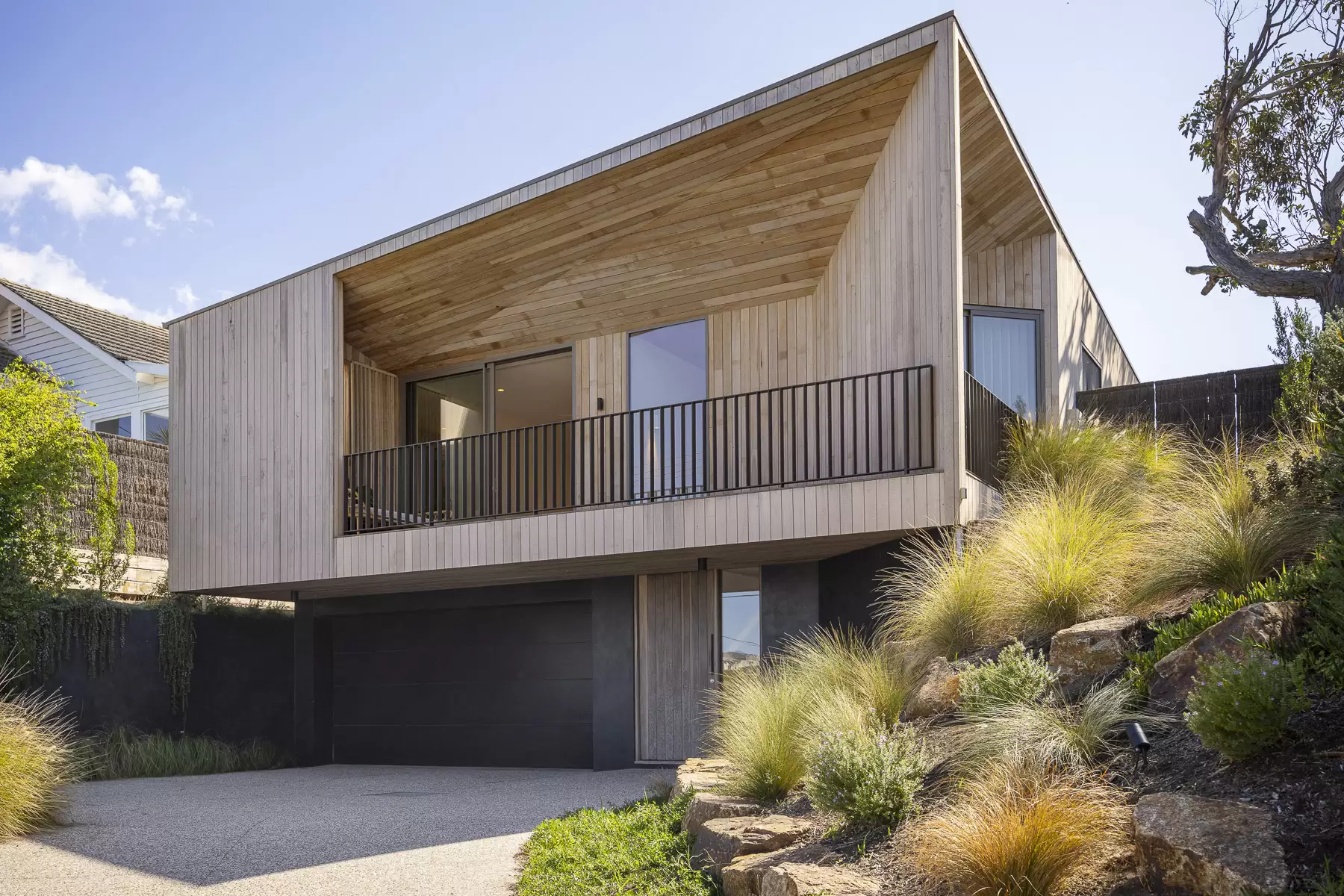 10 Heather Avenue, Sorrento Sold by Melbourne Sotheby's International Realty - image 4